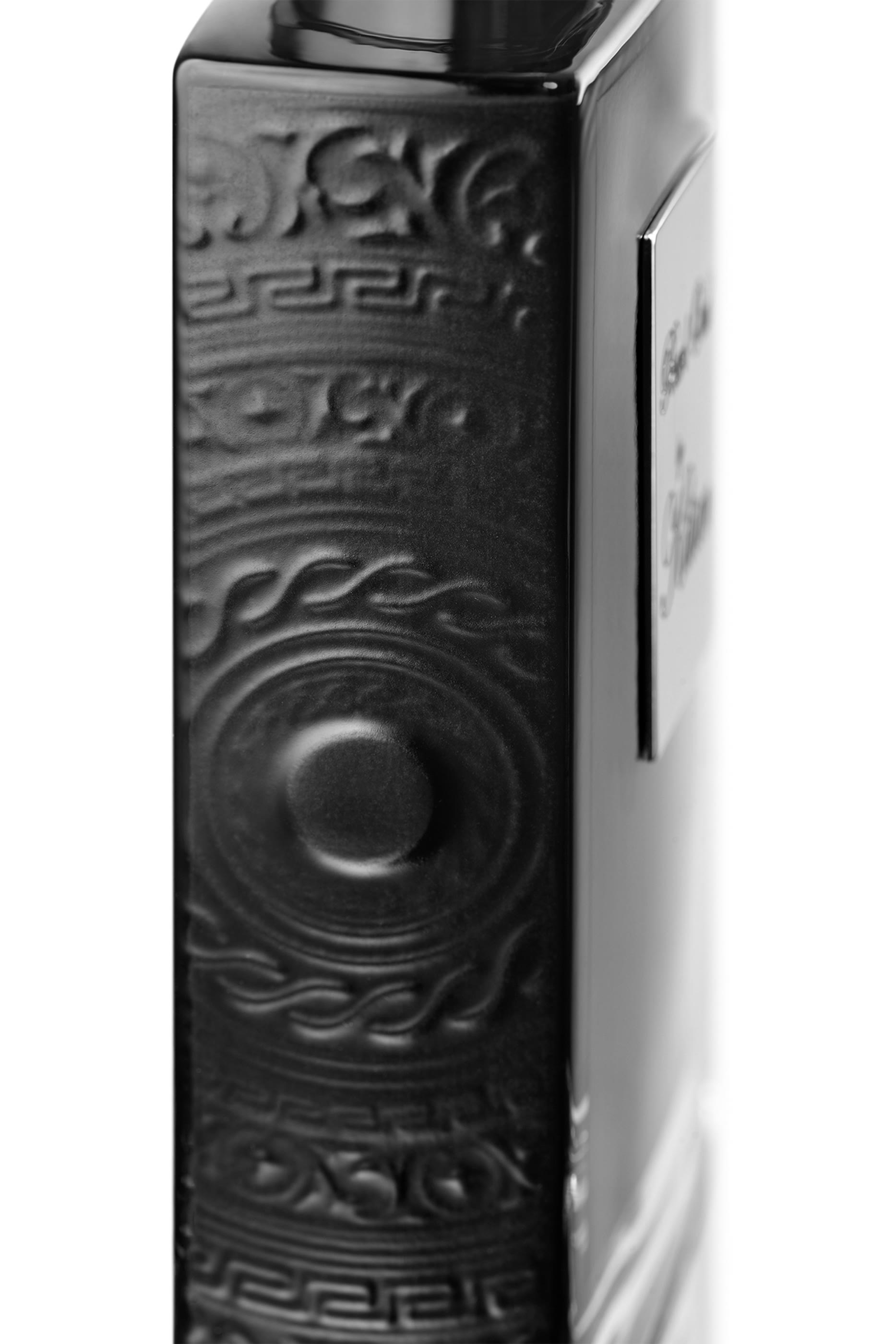 ماء عطر باك تو بلاك