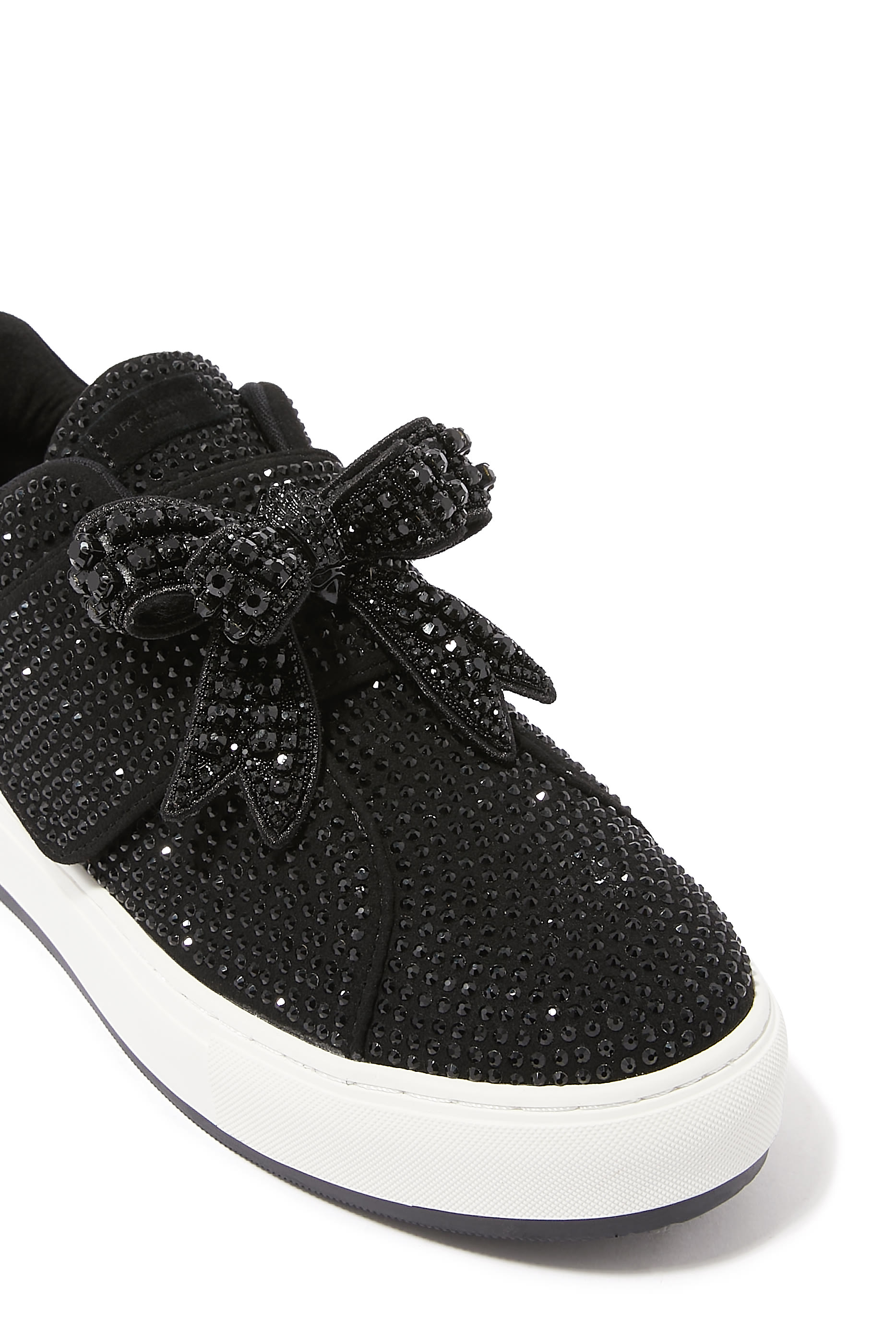 سنيكرز لاني مرصع بأحجار الراين بكاحل منخفض مزين بفيونكة