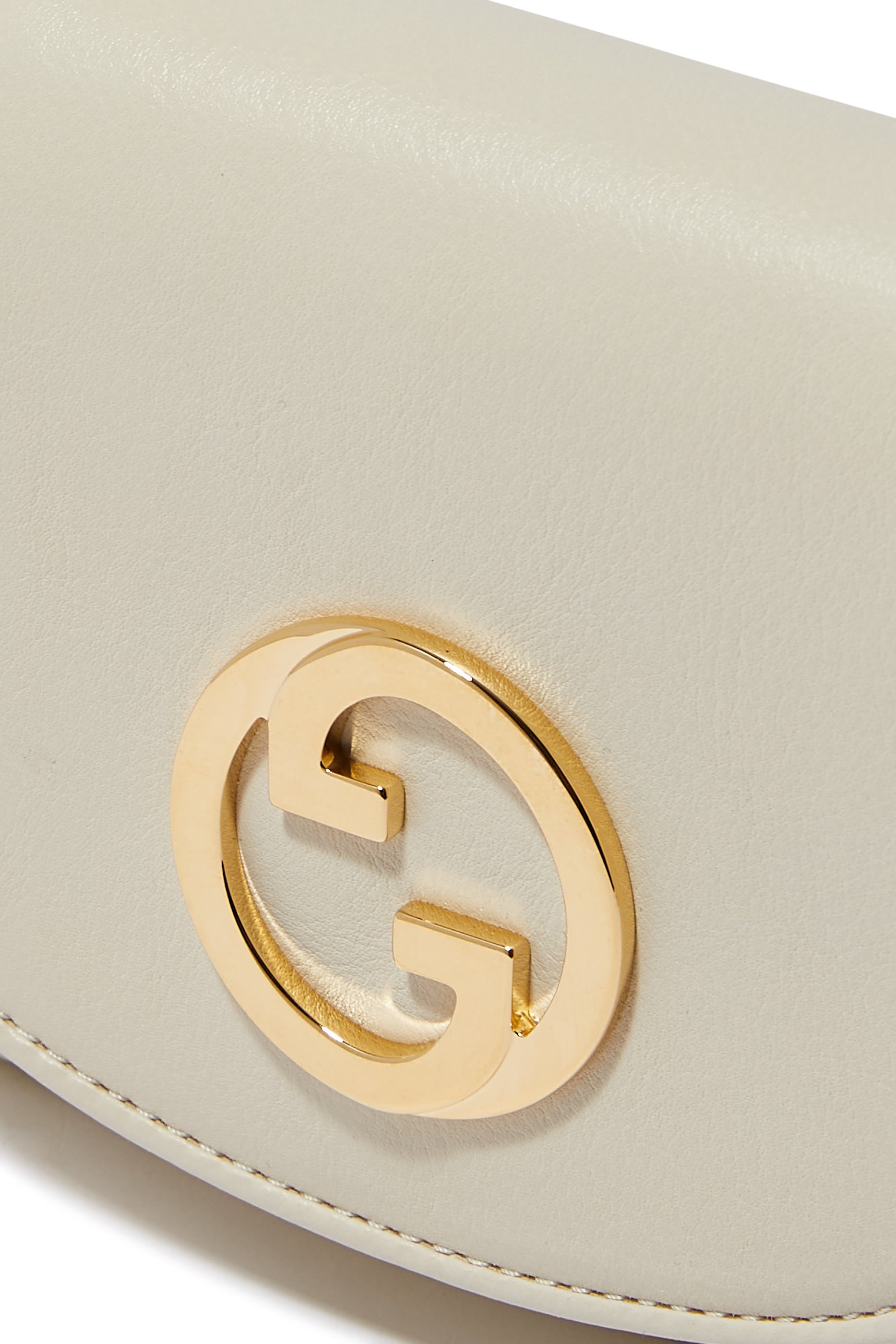 محفظة بلوندي متوسطة بسلسلة