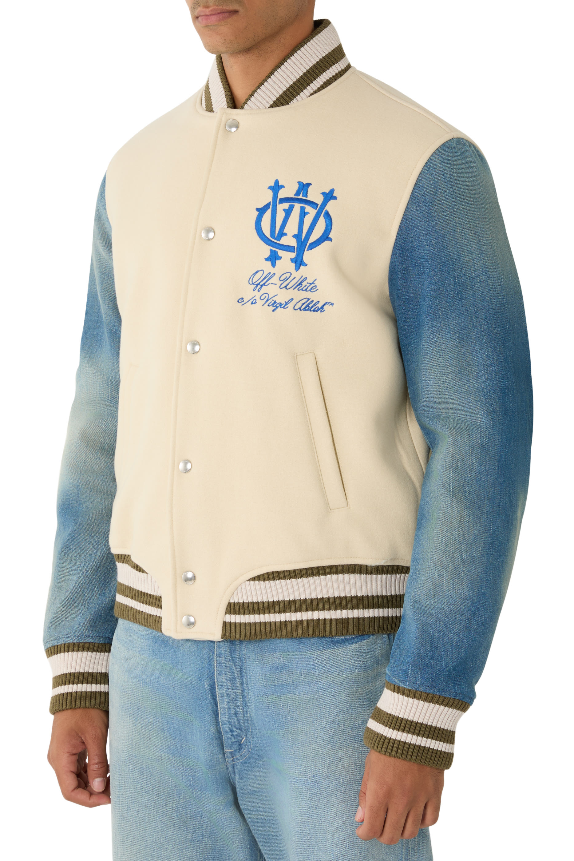 جاكيت بومبر بأكمام دنيم