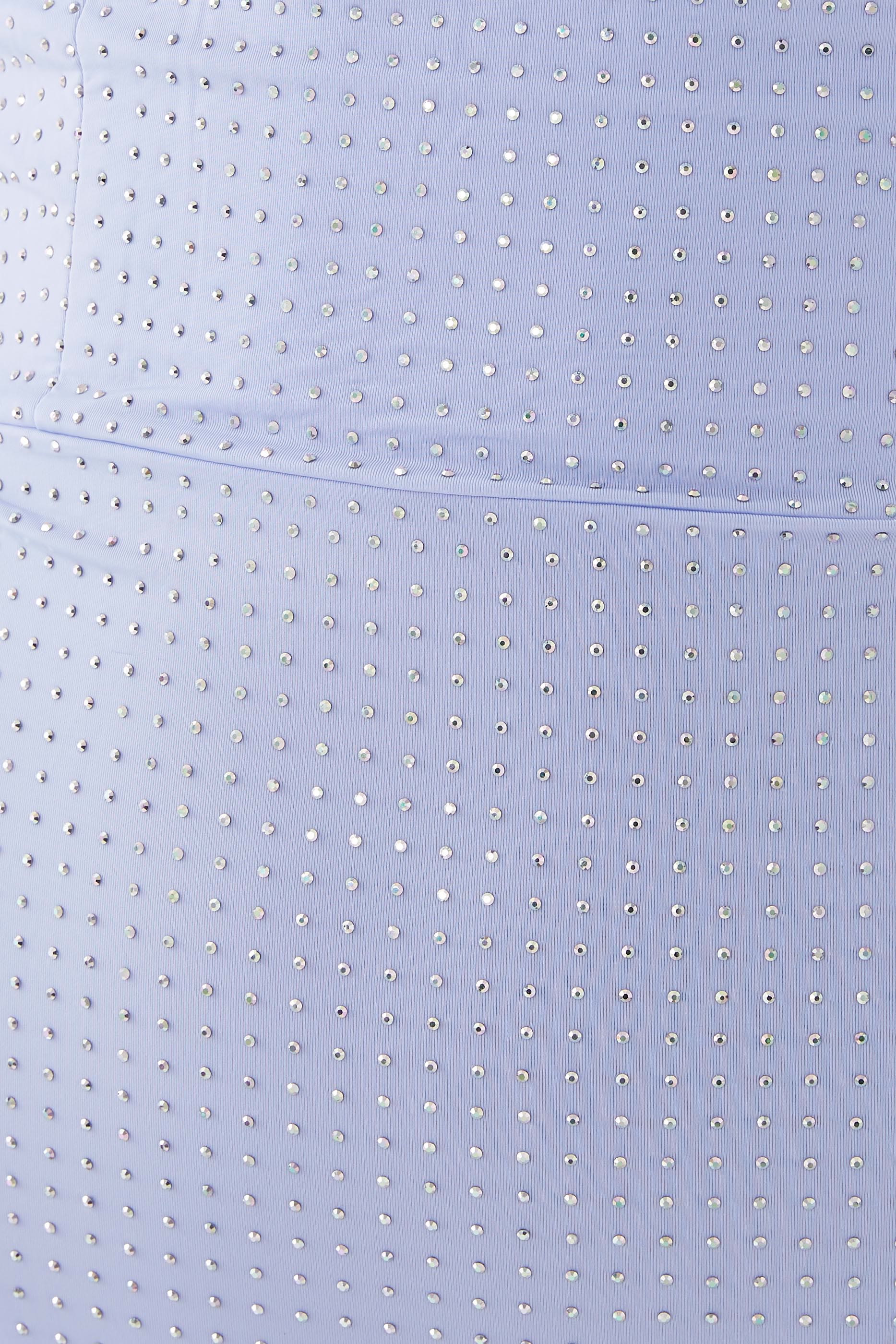 فستان بلا حمالات مرصع بالكريستال