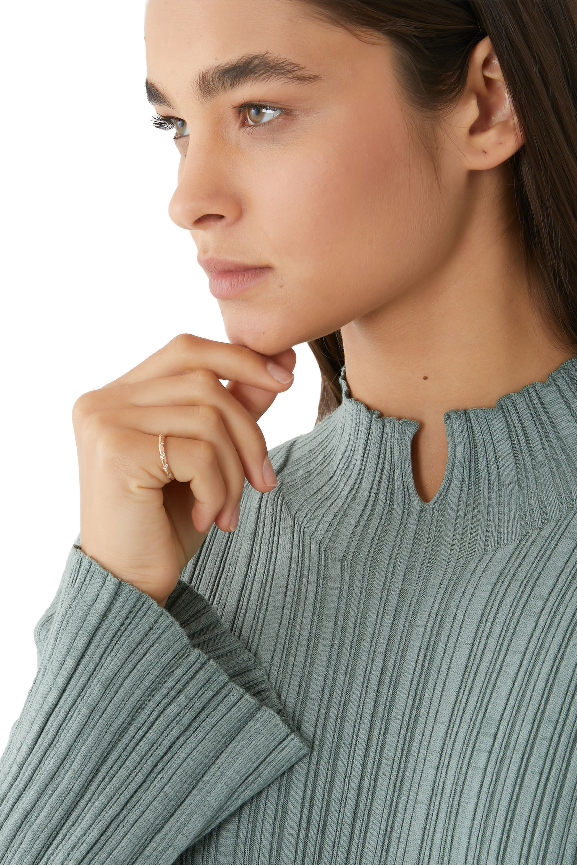 خاتم تورنادو مرصع بالماس بمينا وذهب وردي عيار 18