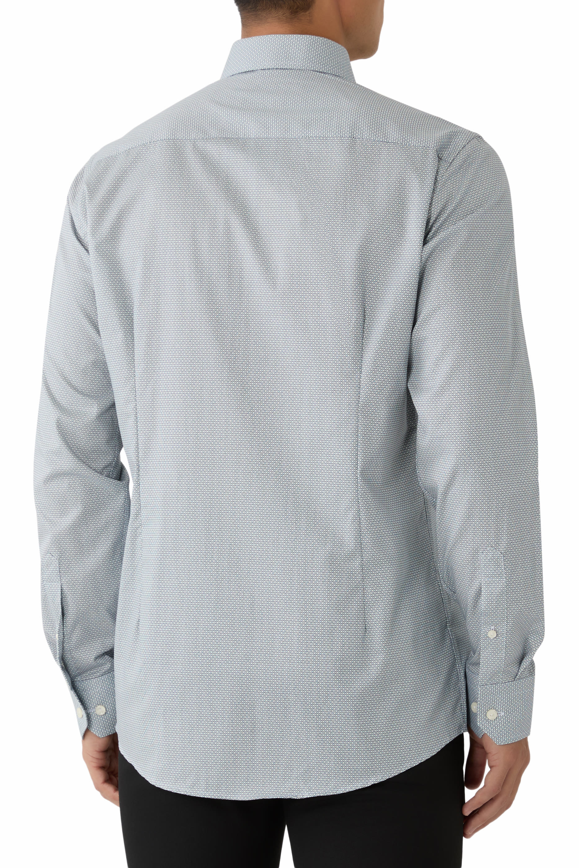 قميص تويل مميز للماركة بنقشة هندسية