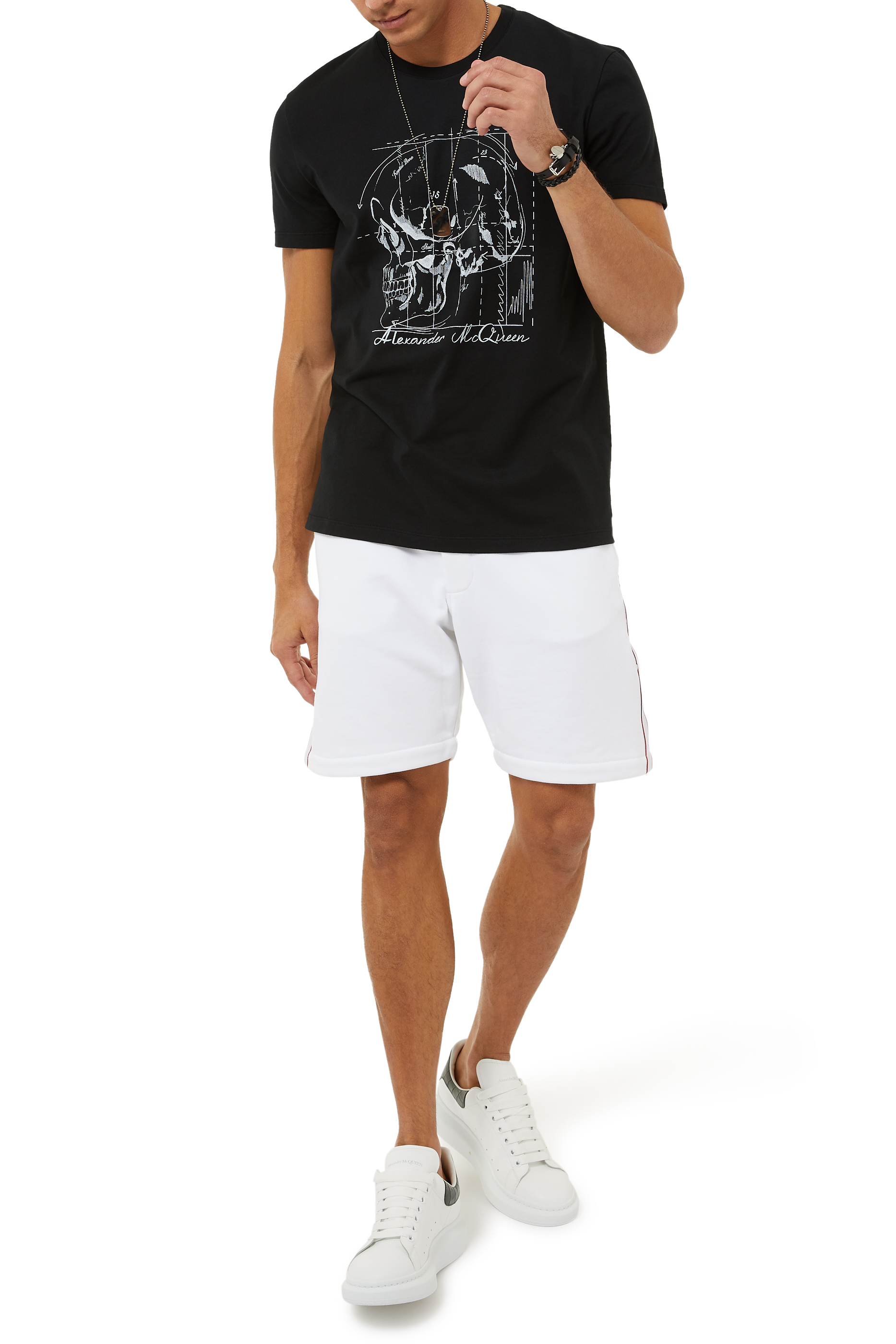 تي شيرت بطبعة مخطط جمجمة