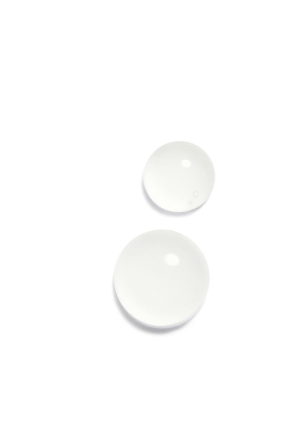 مرطب بنسبة تقشير قليلة مع حمض ألفا هيدروكسي (AHA) HYDRA BEAUTY CAMELLIA GLOW CONCENTRATE