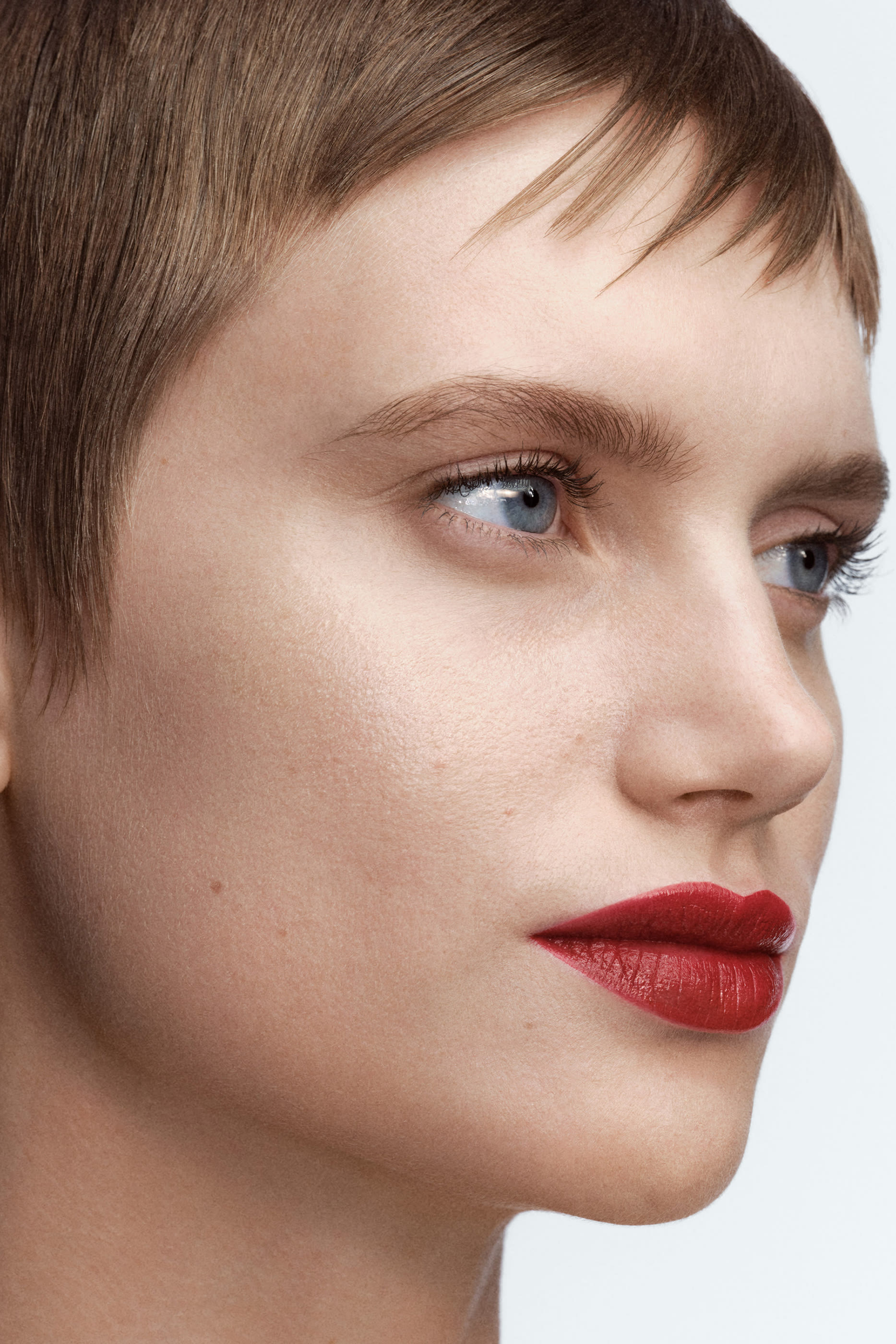 عبوة إعادة ملء أحمر شفاه لامع