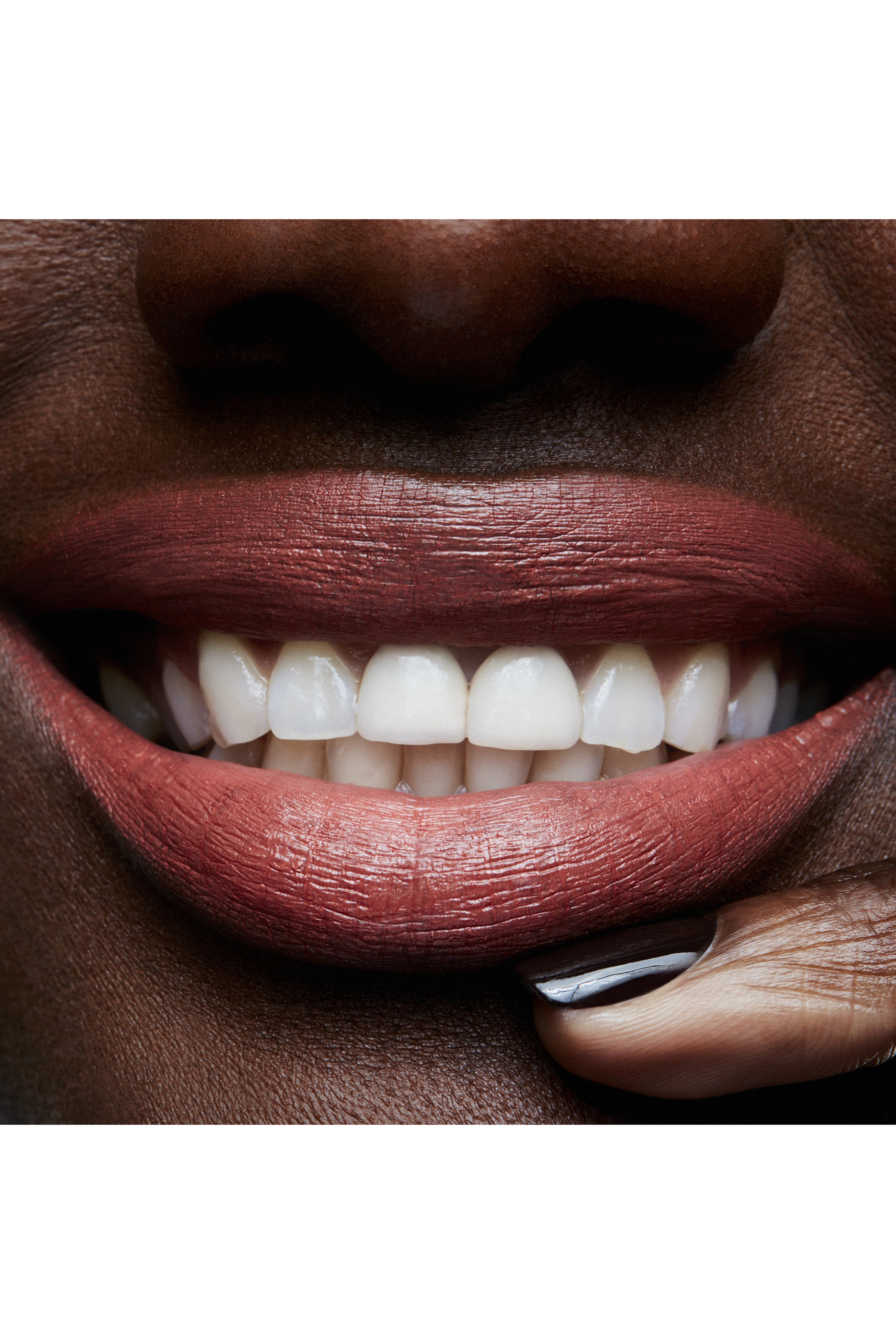 أحمر شفاه حريري