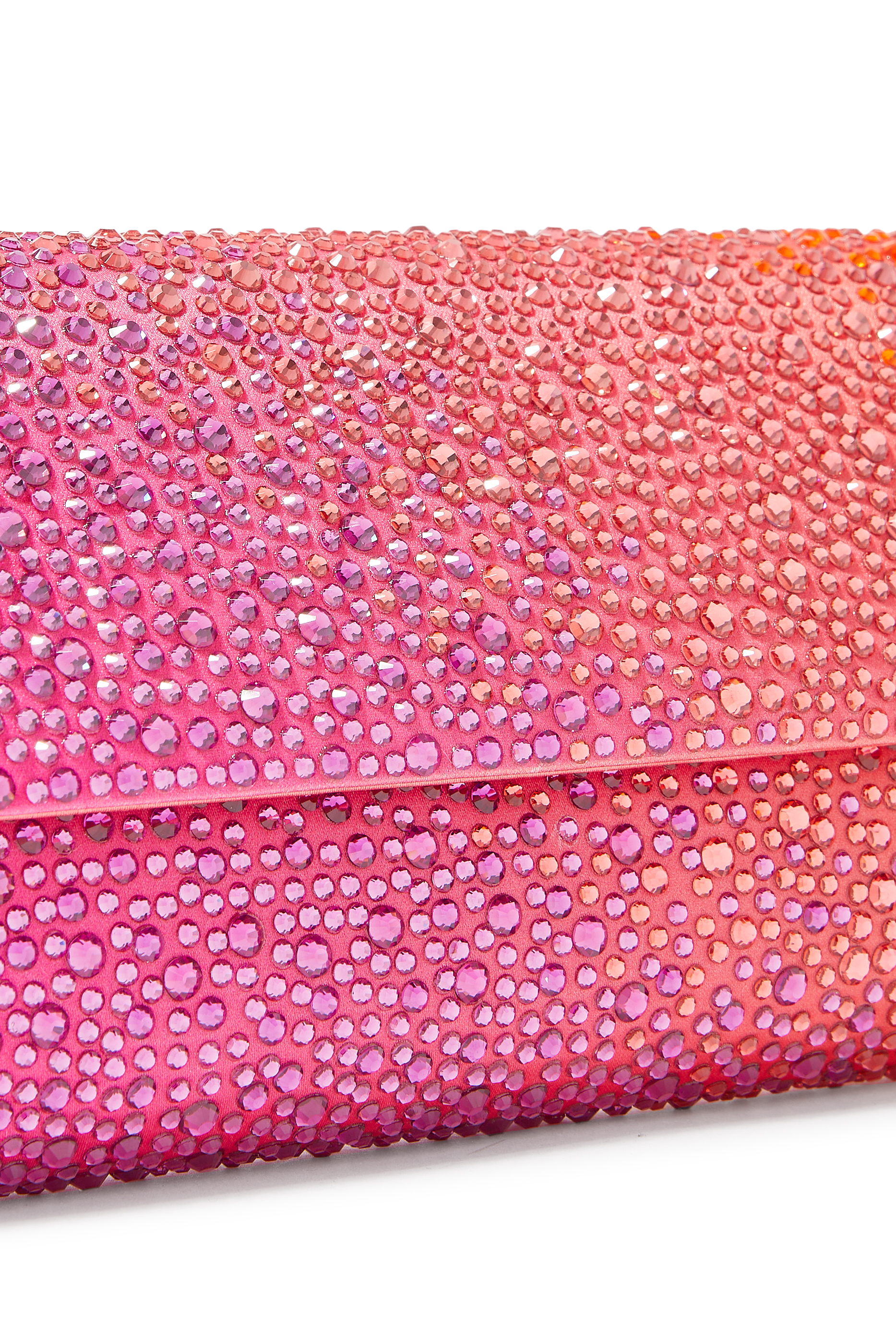 حقيبة يد بيري مزينة بكريستال كافيار بألوان متدرجة