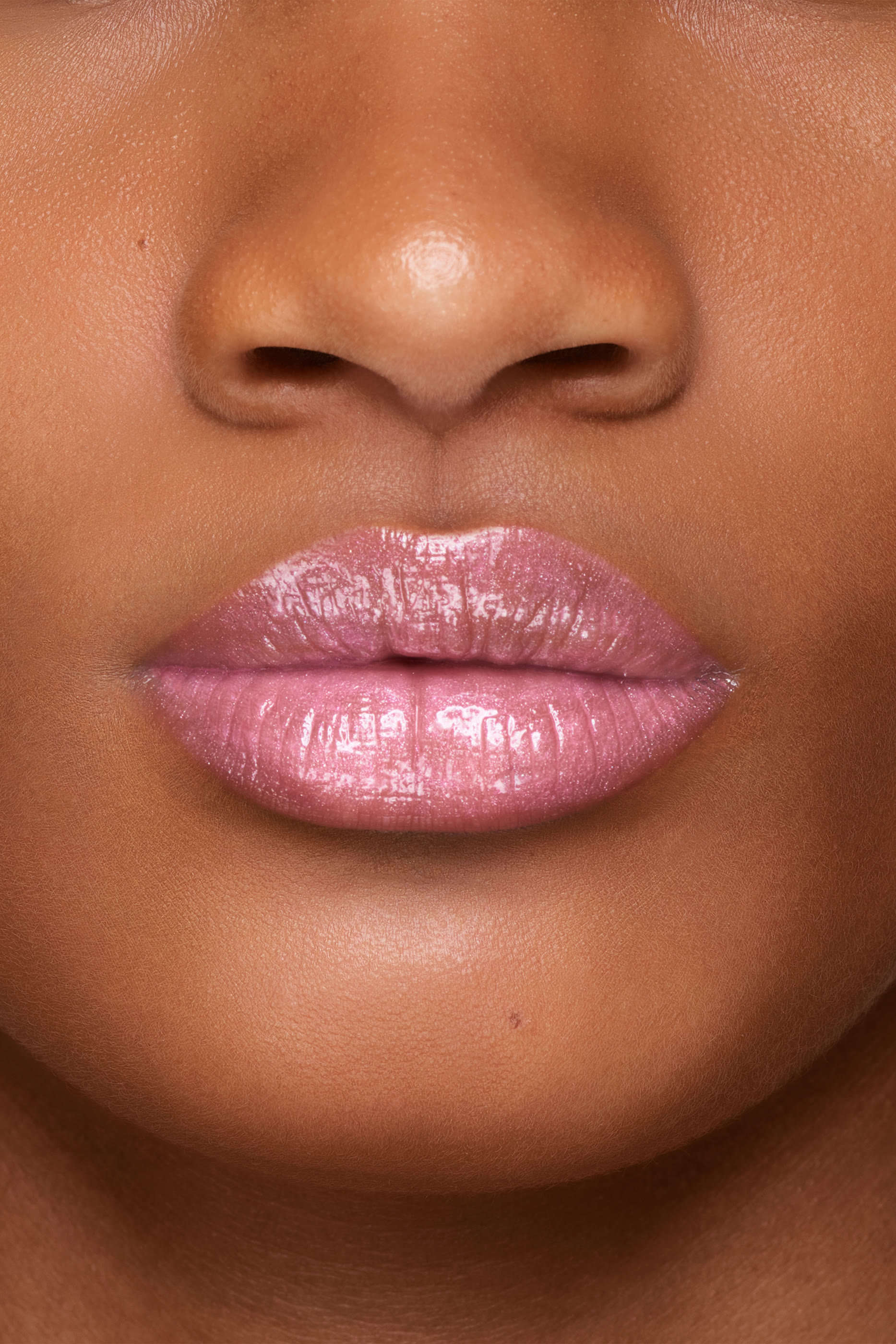 ملمع شفاه شيمر جيل جلوس