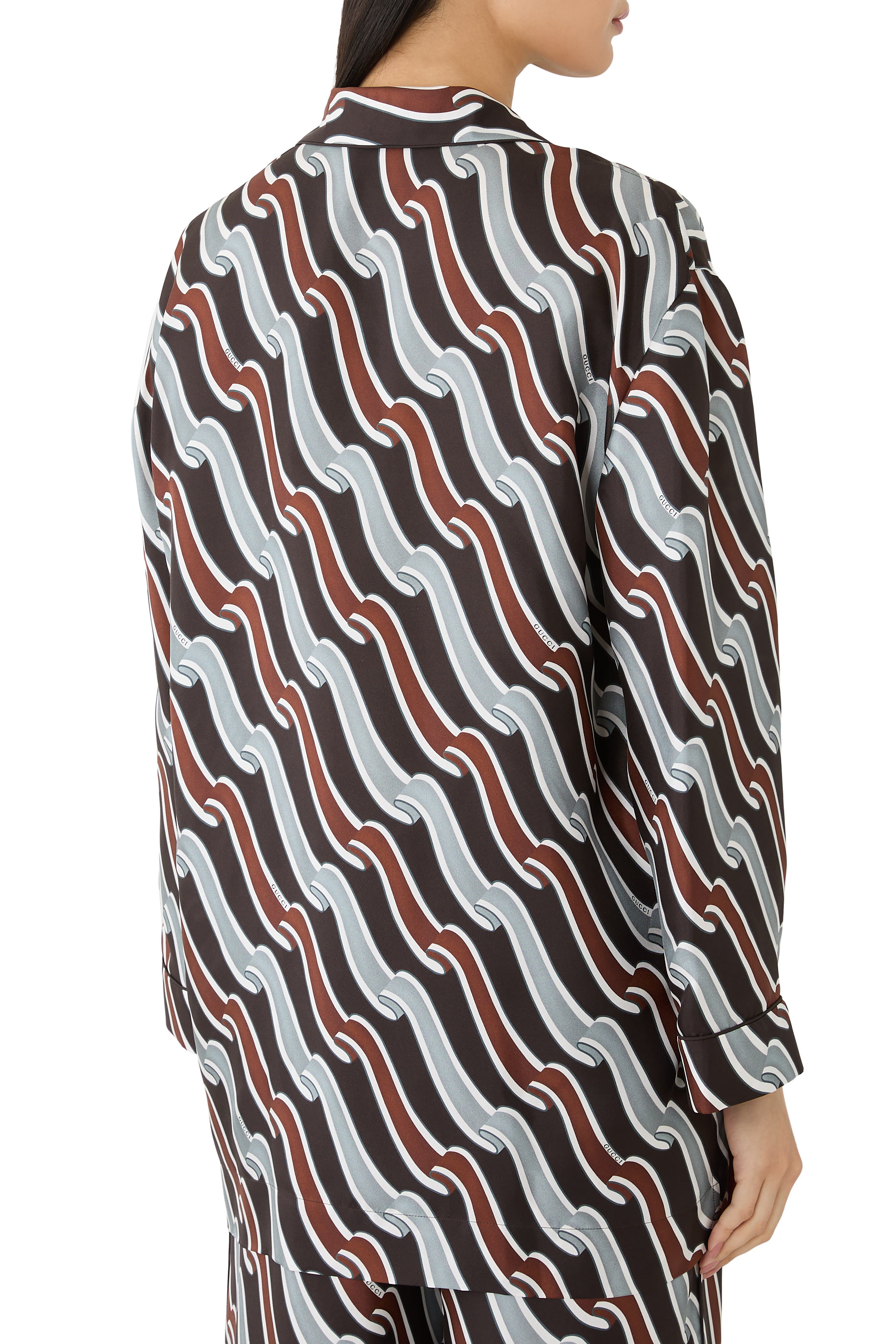 قميص مزين بنقشة