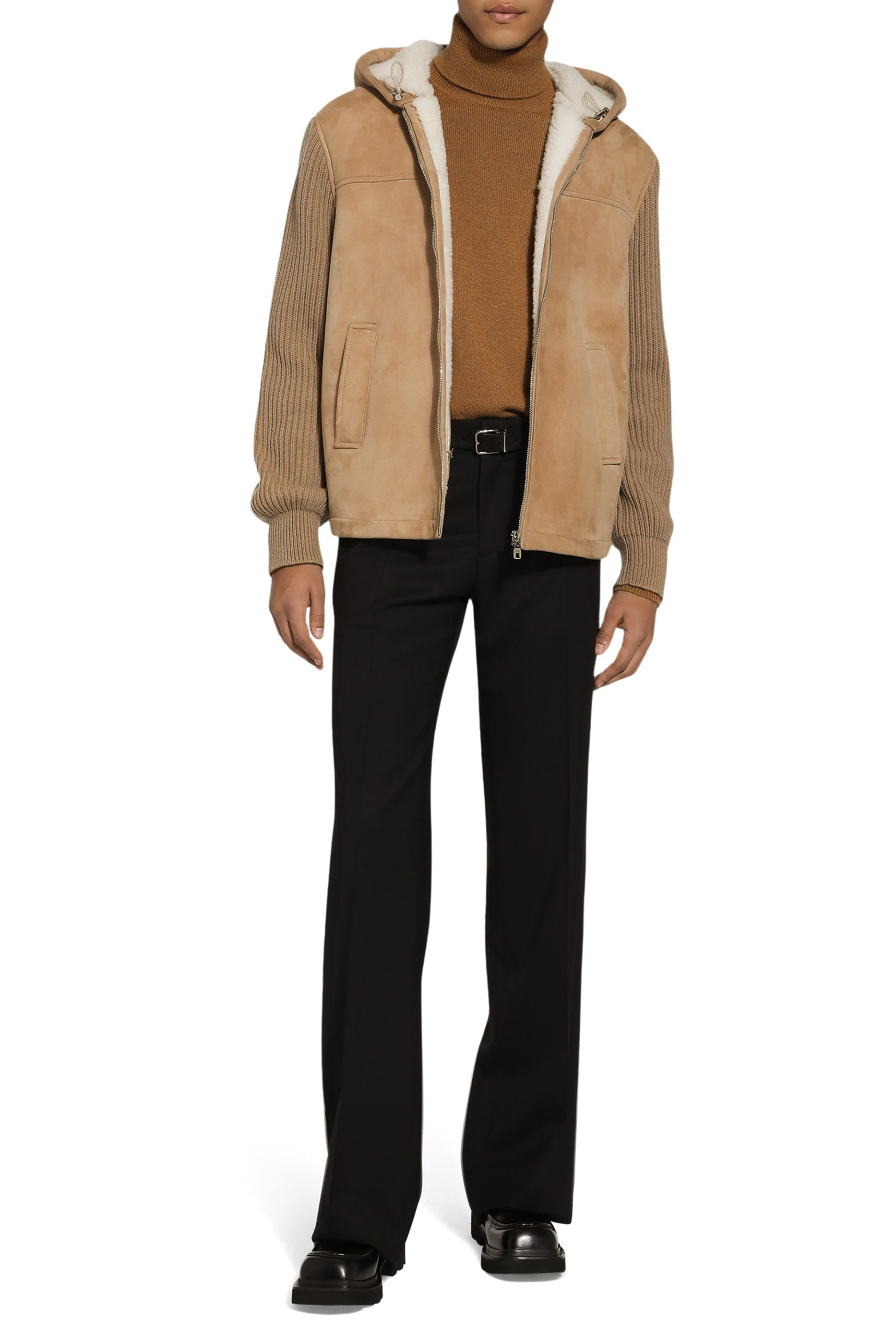 جاكيت بغطاء رأس وأجزاء منسوجة جلد غنم