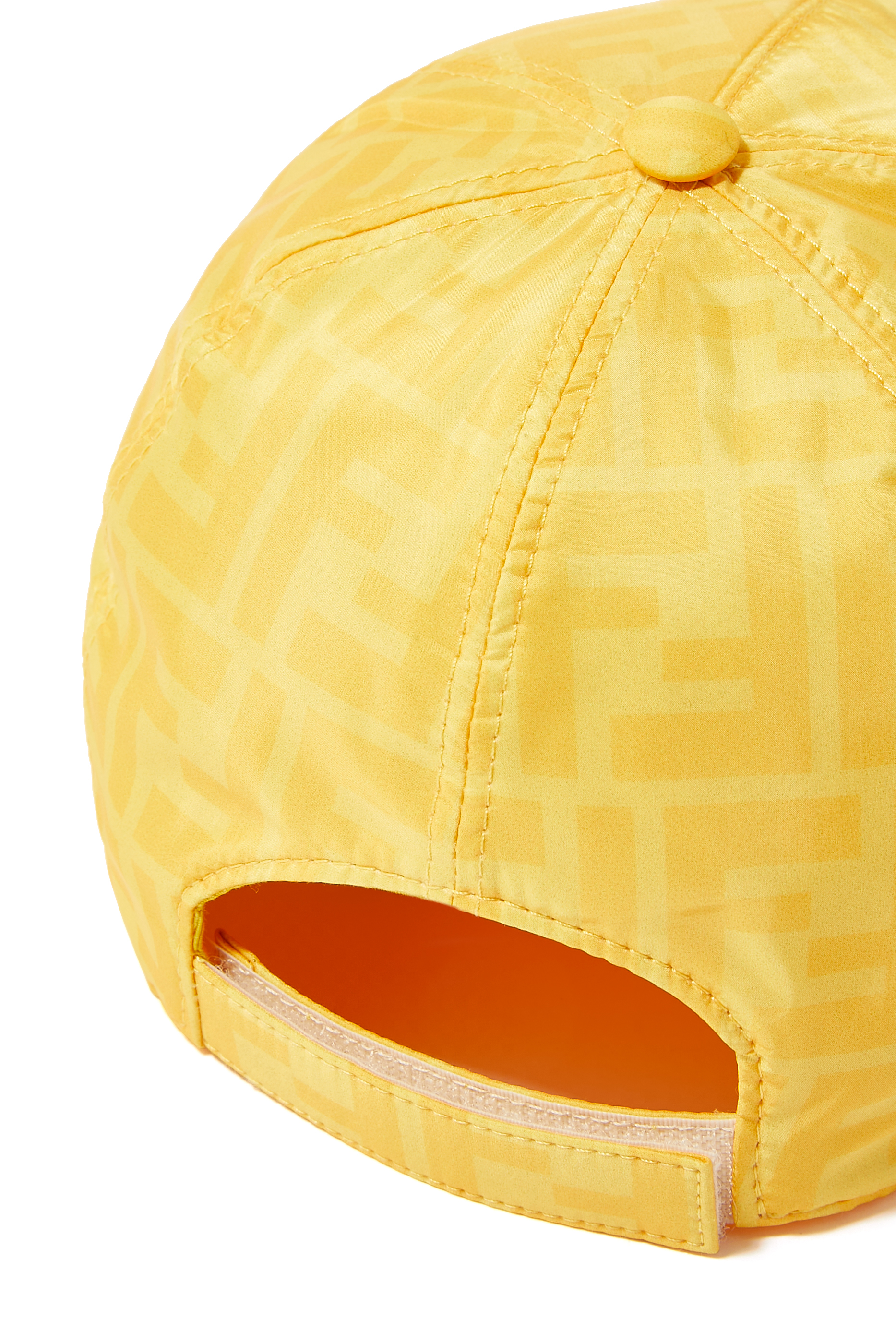 كاب بحروف شعار الماركة للأطفال