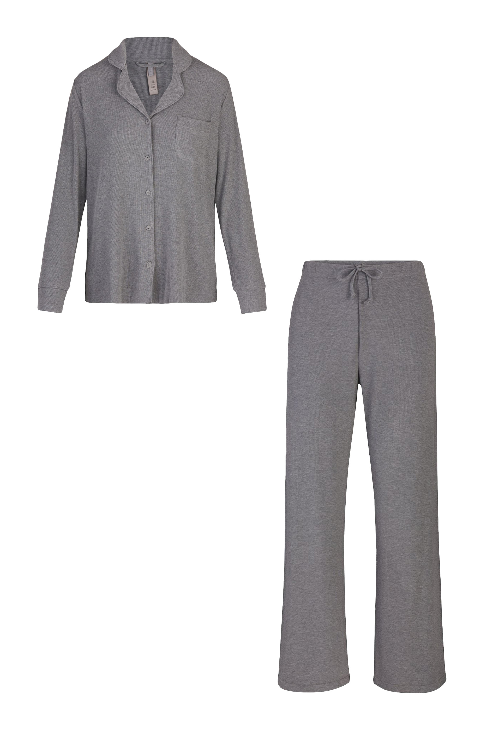 طقم نوم لونج ناعم