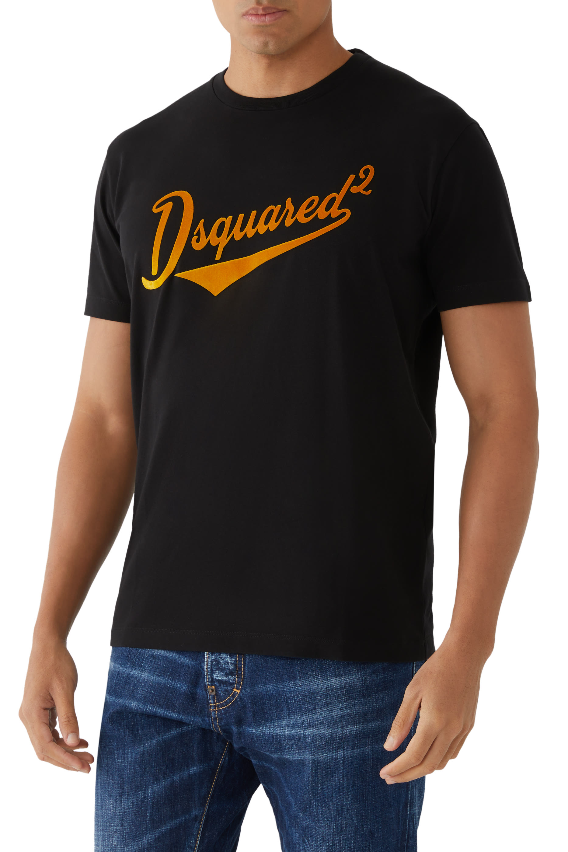 تيشيرت كول فيت مخملي بشعار الماركة