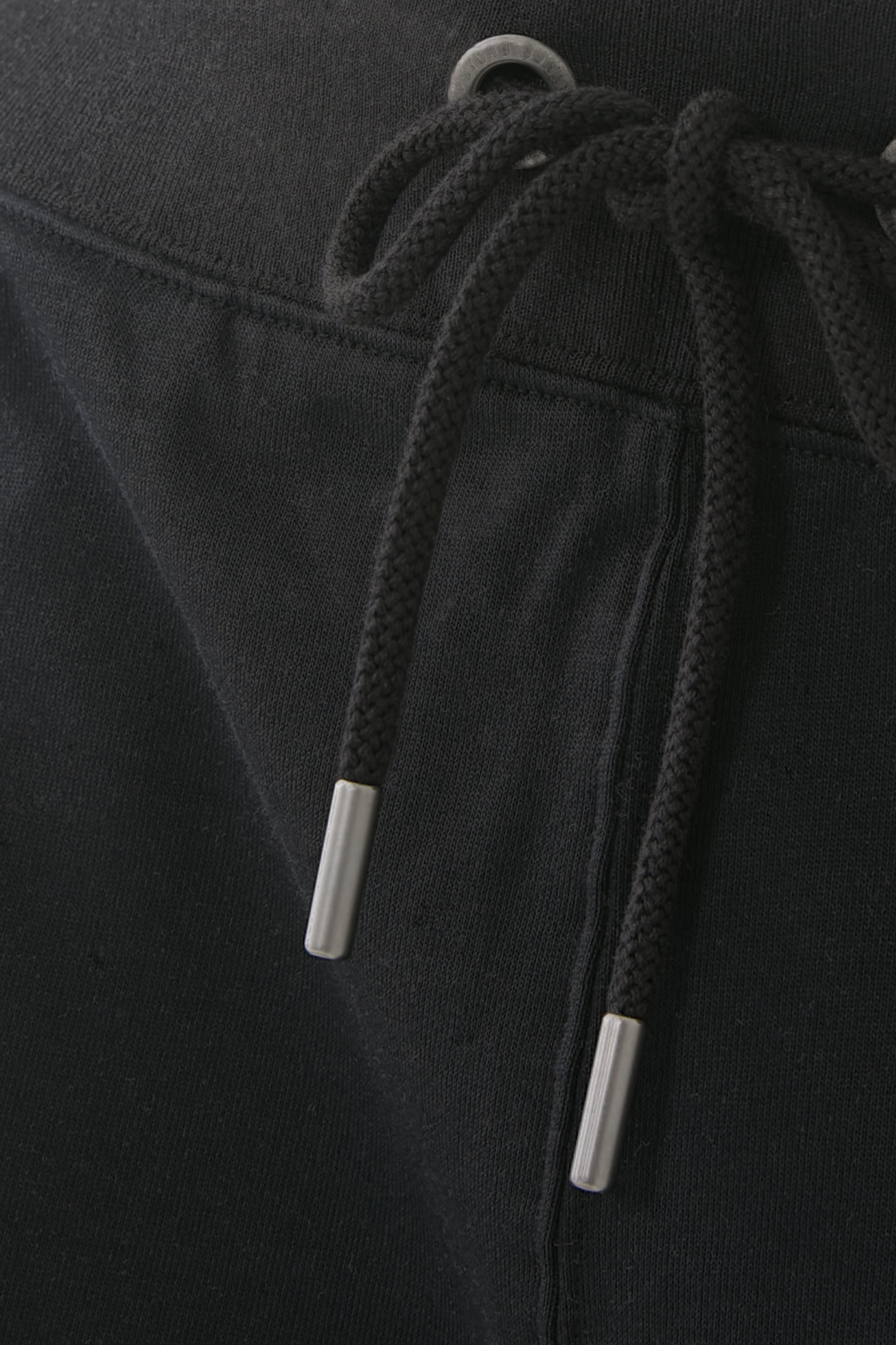 شورت رياضي سانتا في