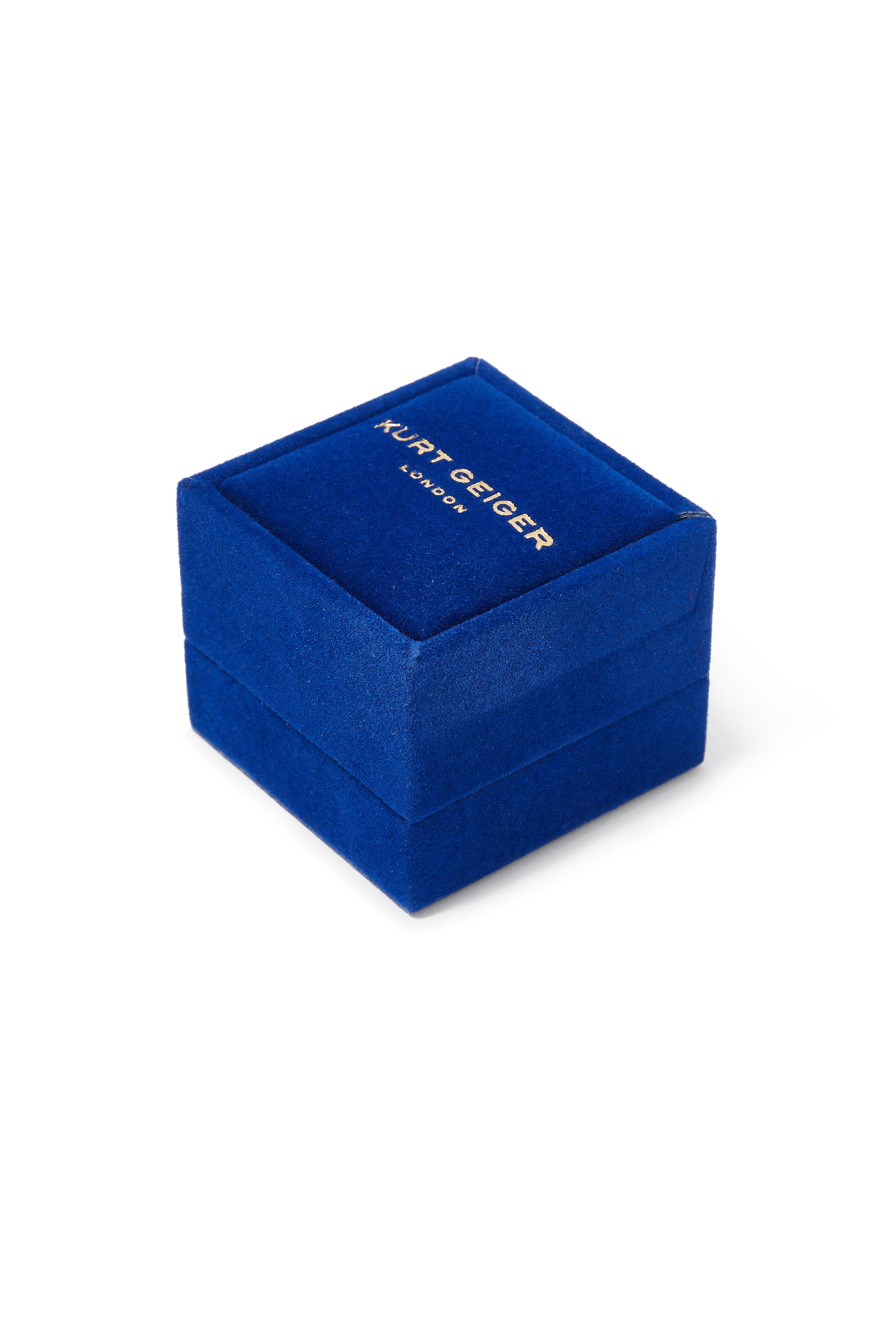 خاتم بتصميم فراولة مرصع بأحجار