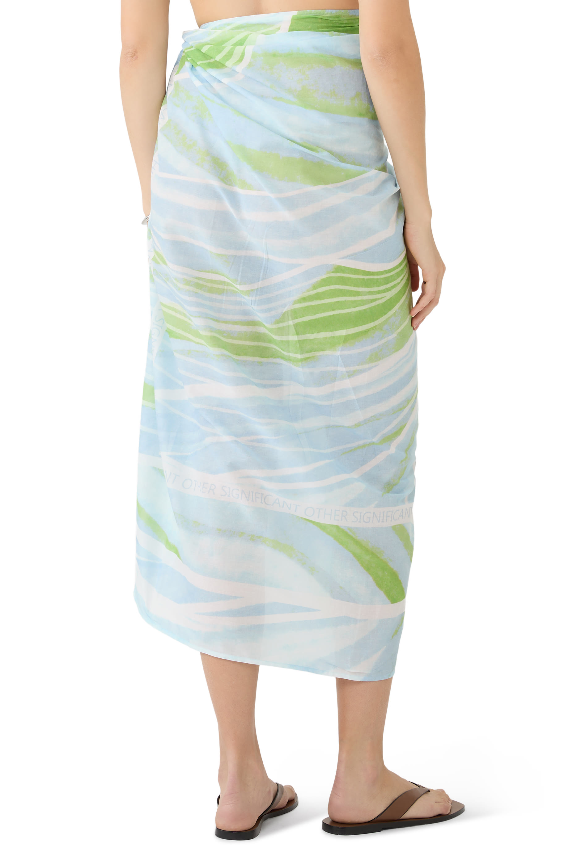 سارونج جورجي