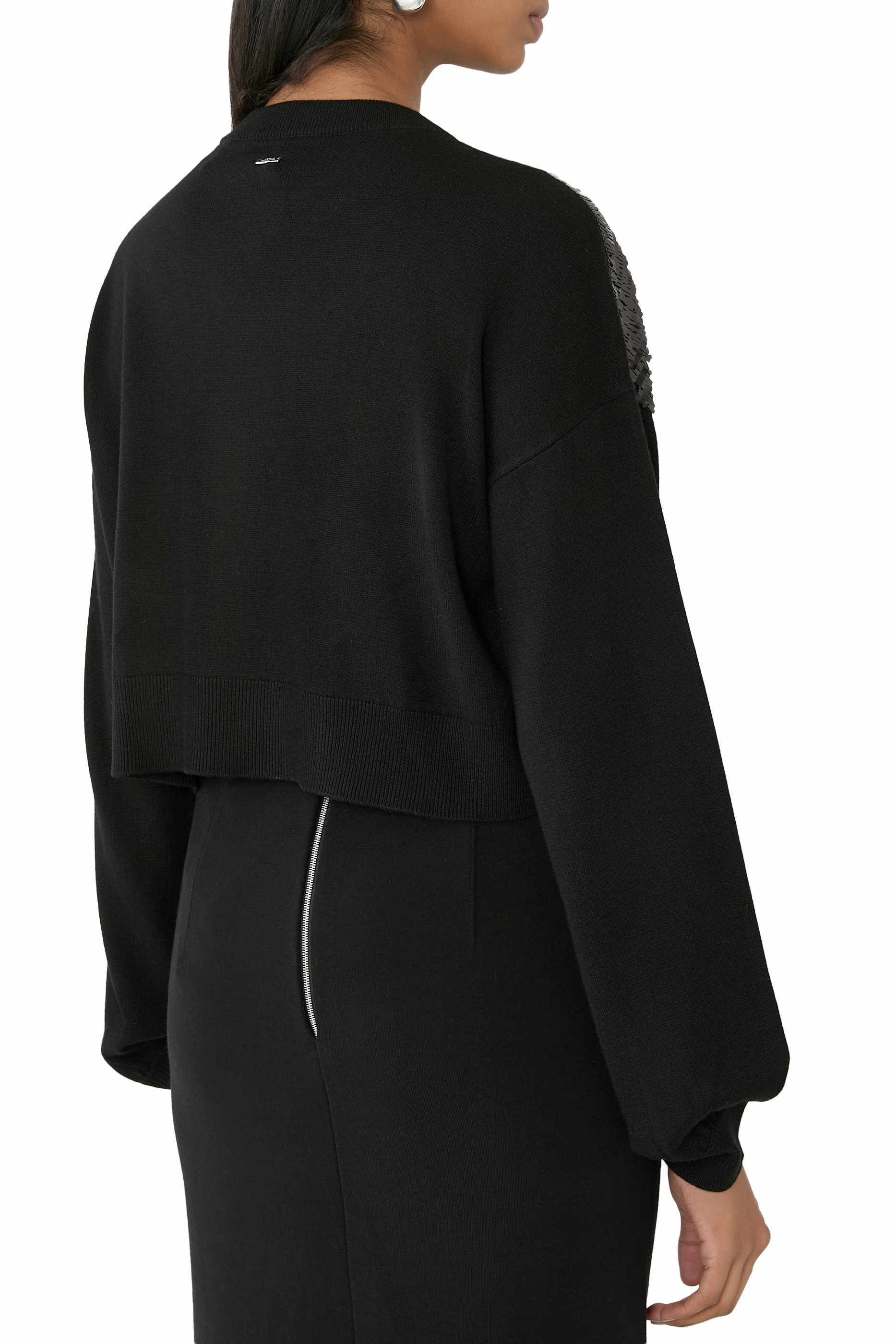 كنزة نايت لاب بياقة ضيقة