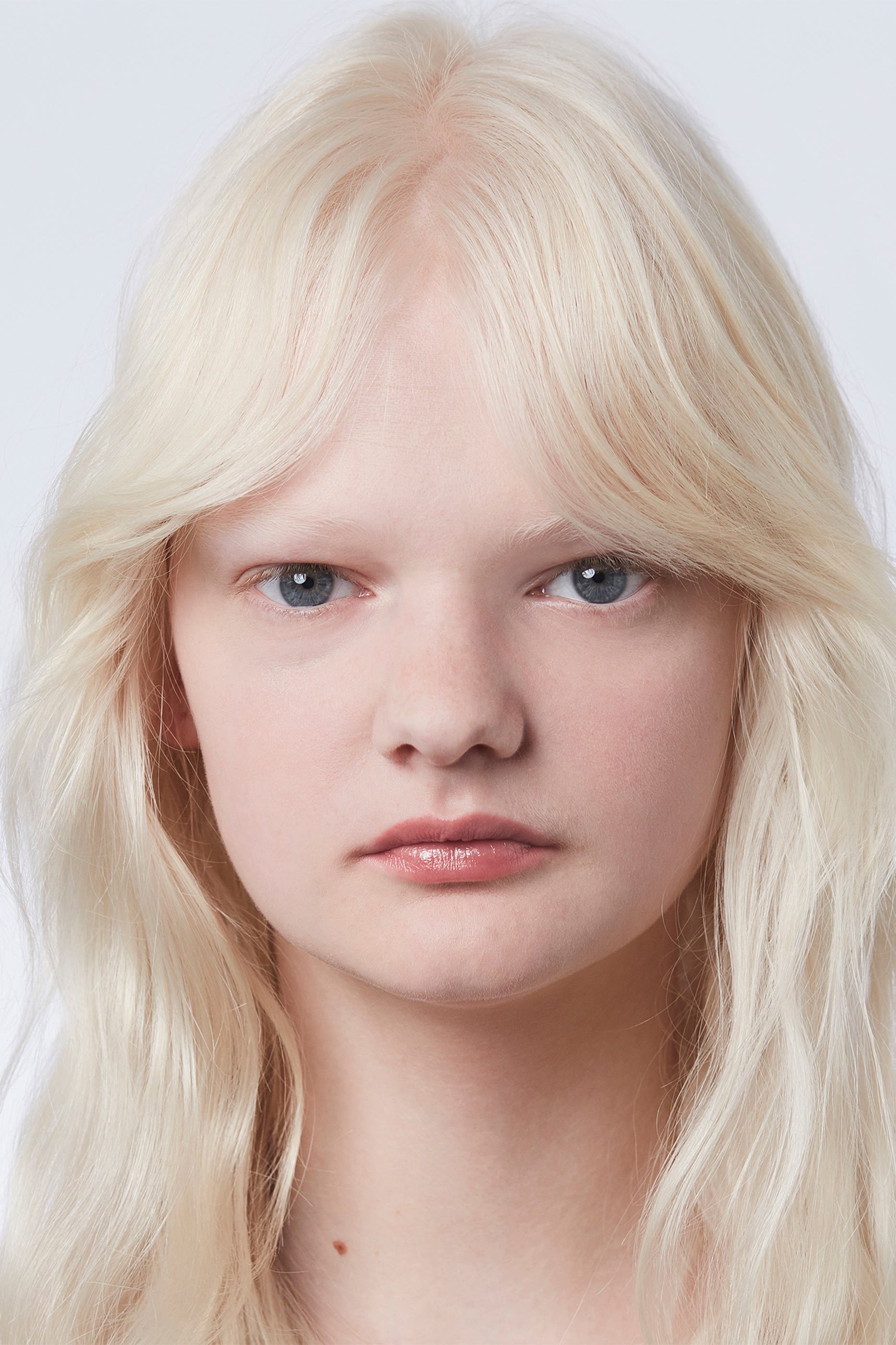 مرطب شفاه بوم آليفر