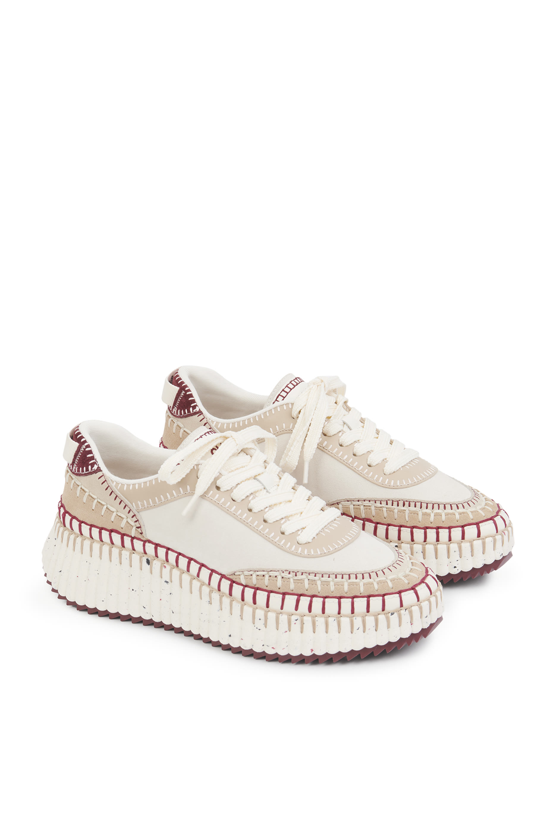 سنيكرز ناما