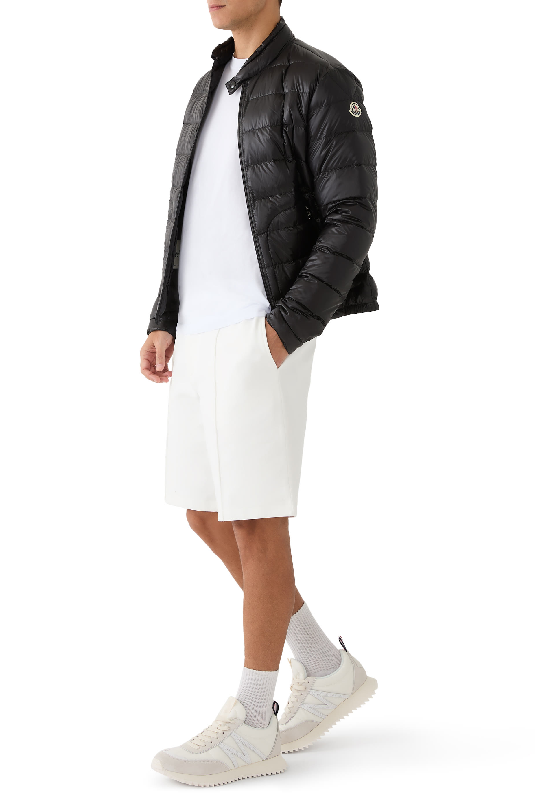 جاكيت أكوروس قصير مبطن بالزغب