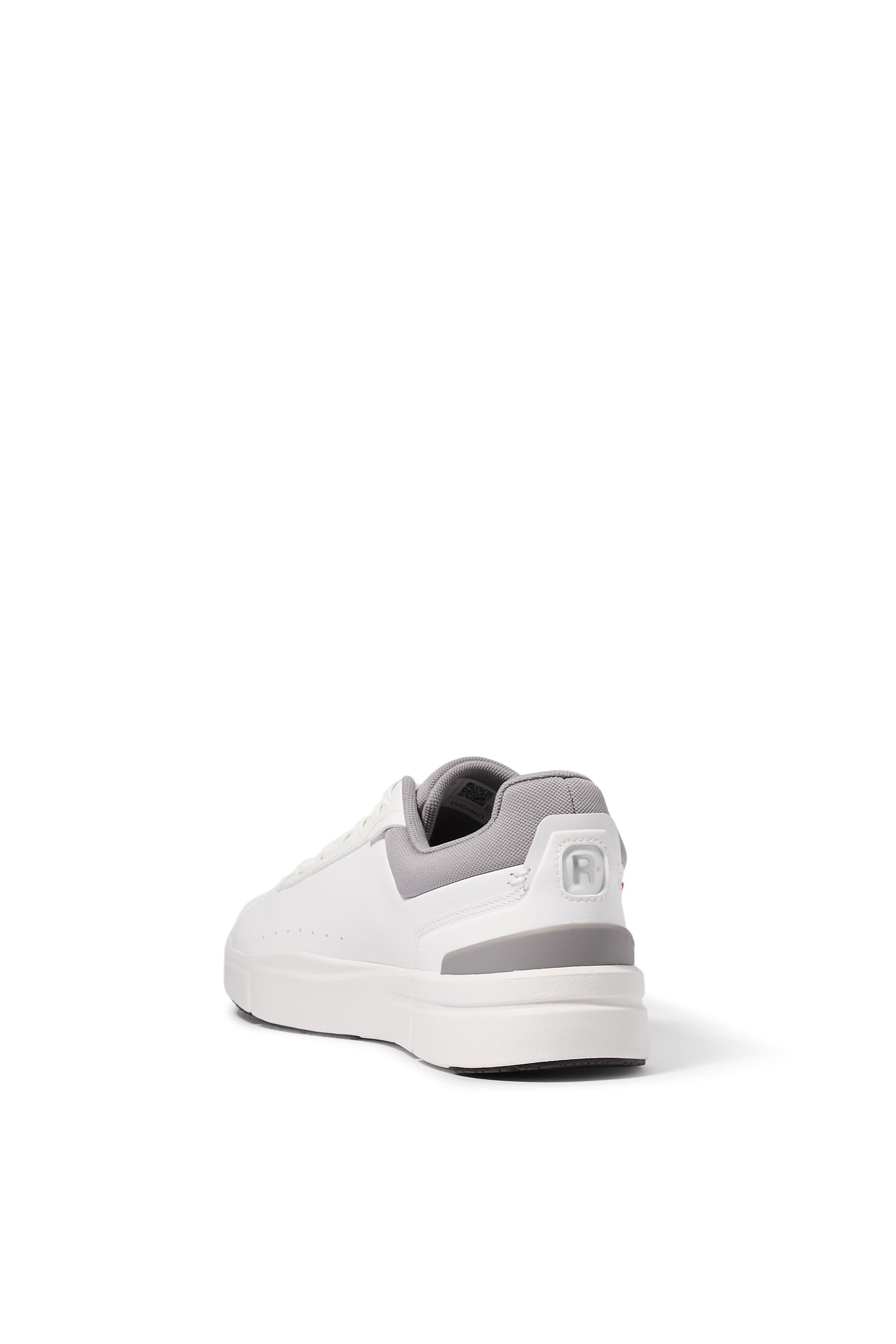 سنيكرز روجر أدفانتج