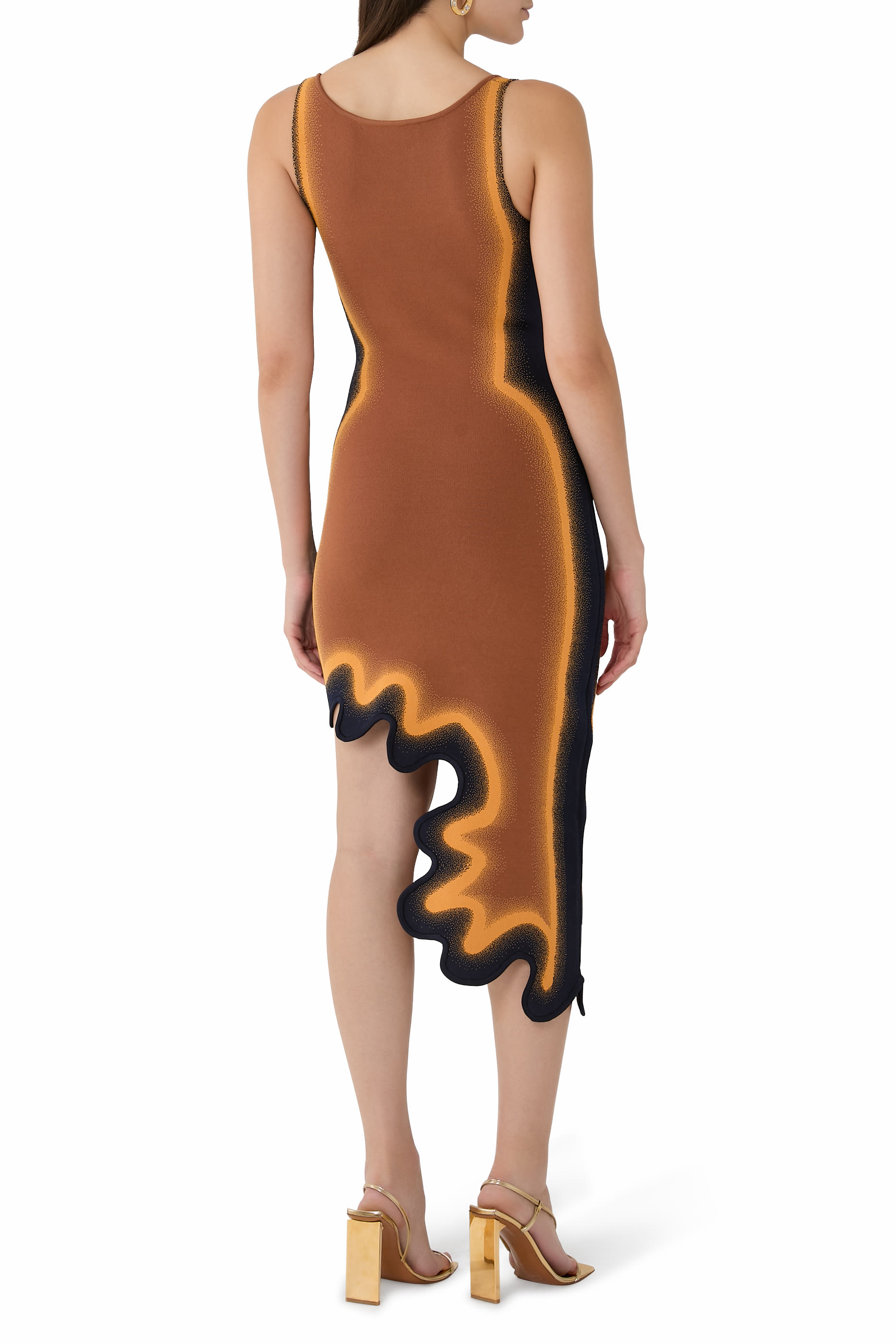 فستان أستر بتصميم غير متماثل بوجهين وحافة مموجة