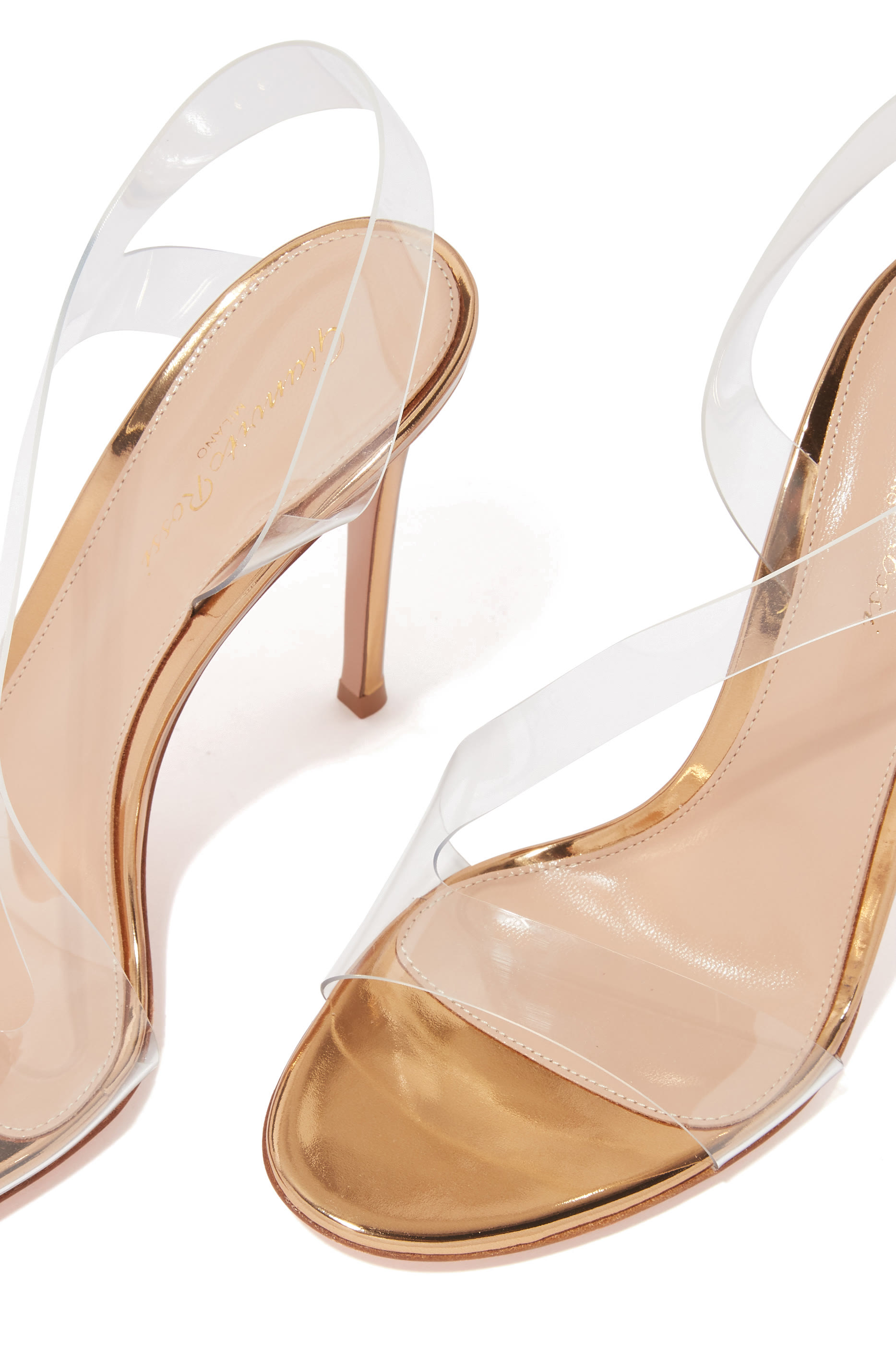 صندل متروبوليس 105 جلد لامع بأجزاء شفافة