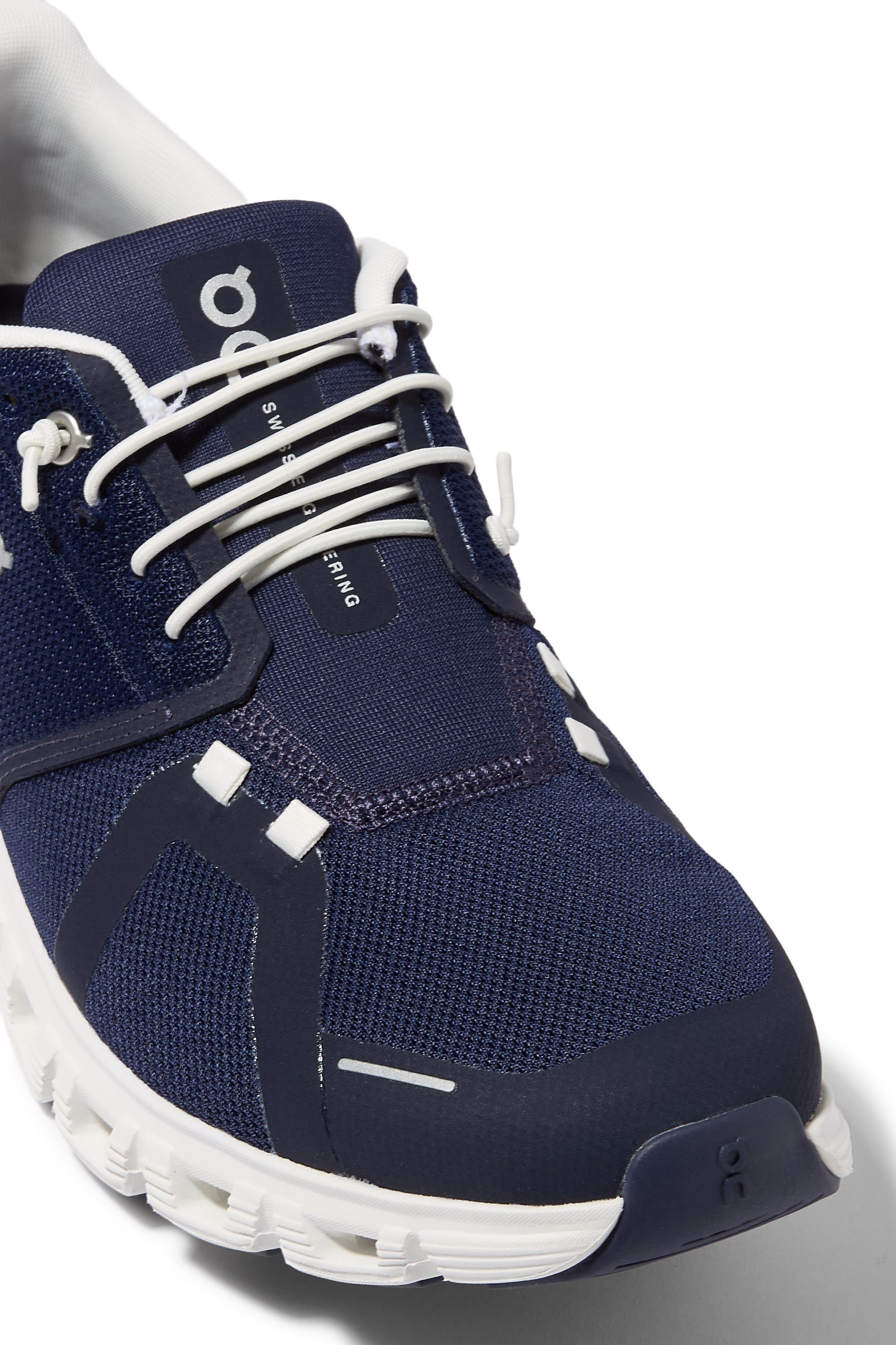 سنيكرز كلاود 6