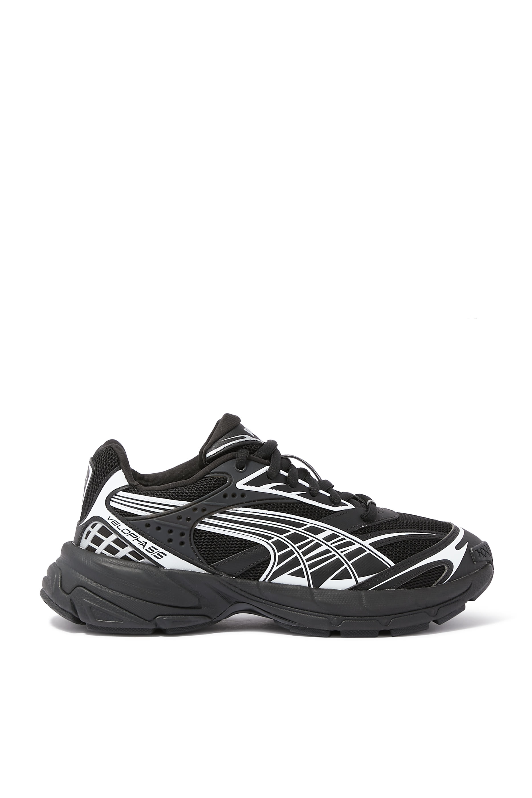 سنيكرز فيلوفسيس أولويز أون للجري