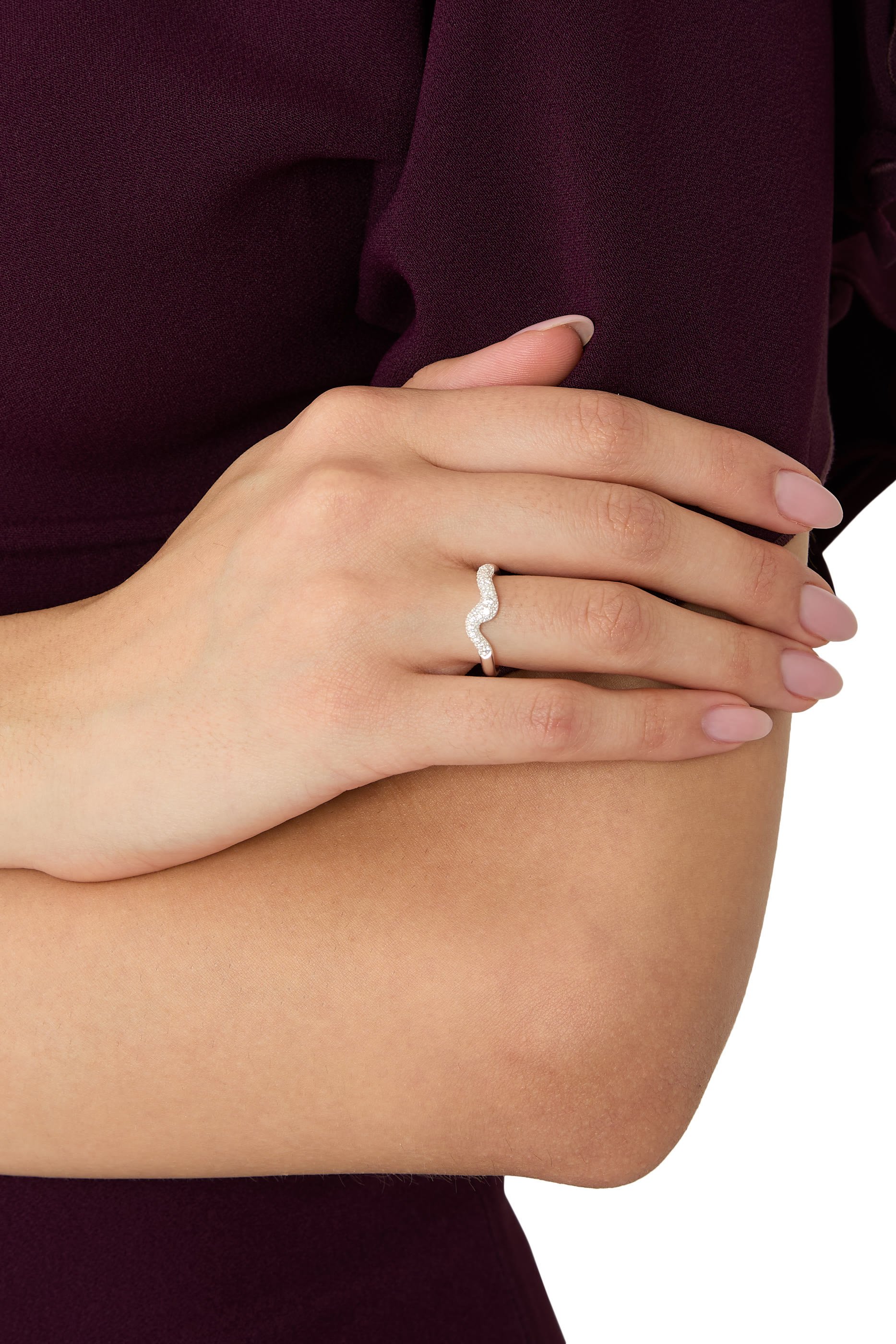 خاتم مولتن سنو مرصع بالكريستال