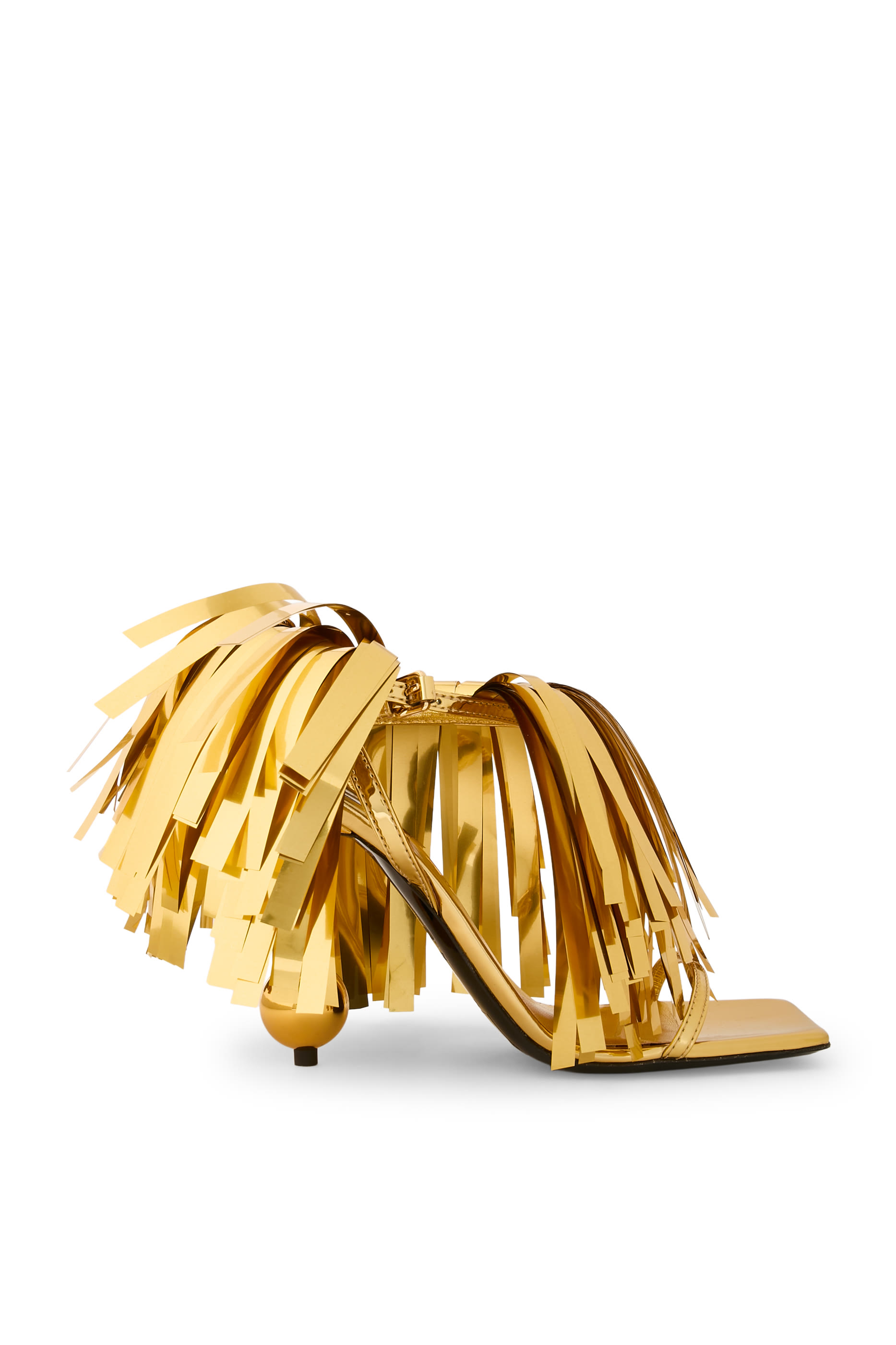 صندل 100 بتفاصيل عاكسة