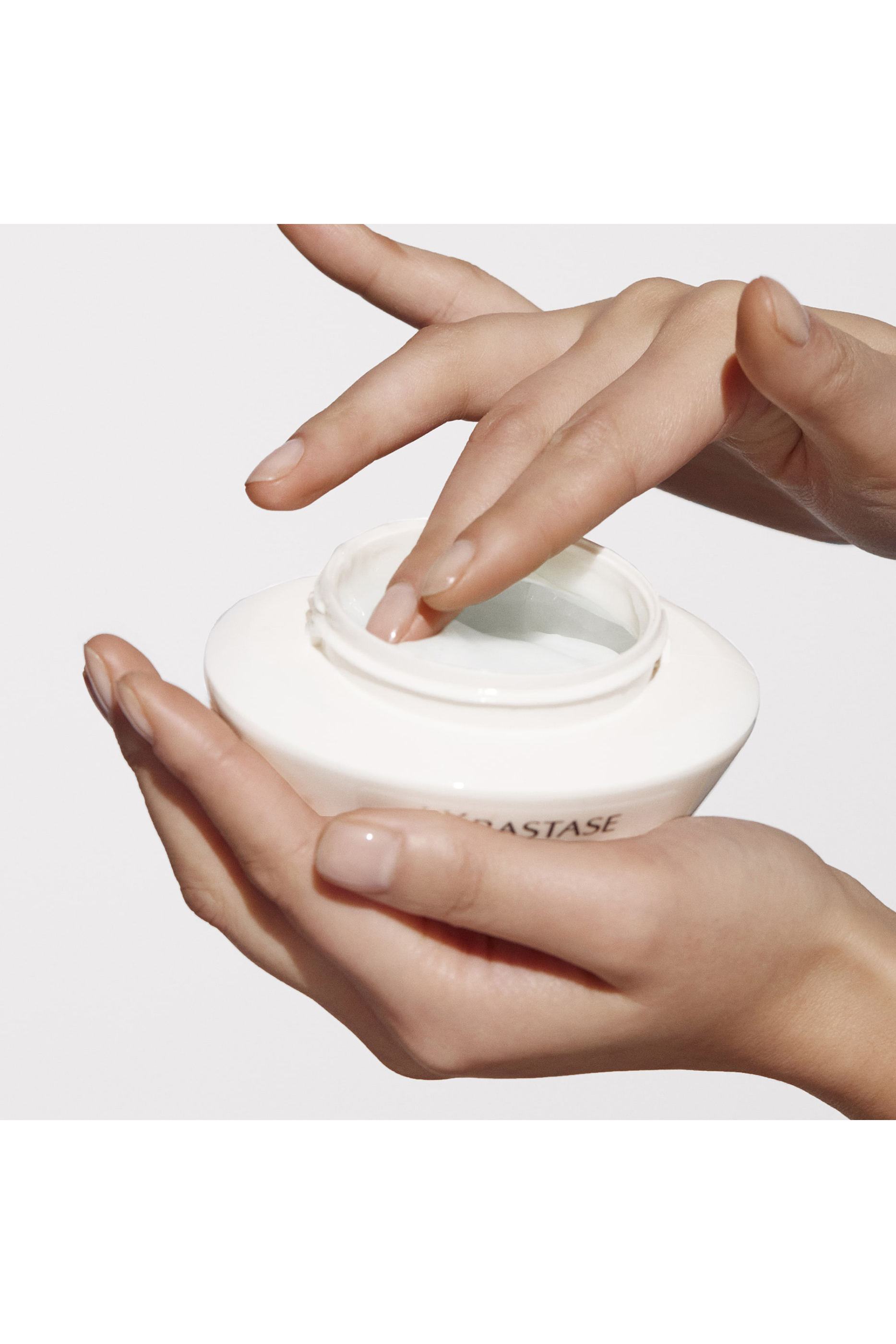 قناع ماسكانتانس ريش للشعر