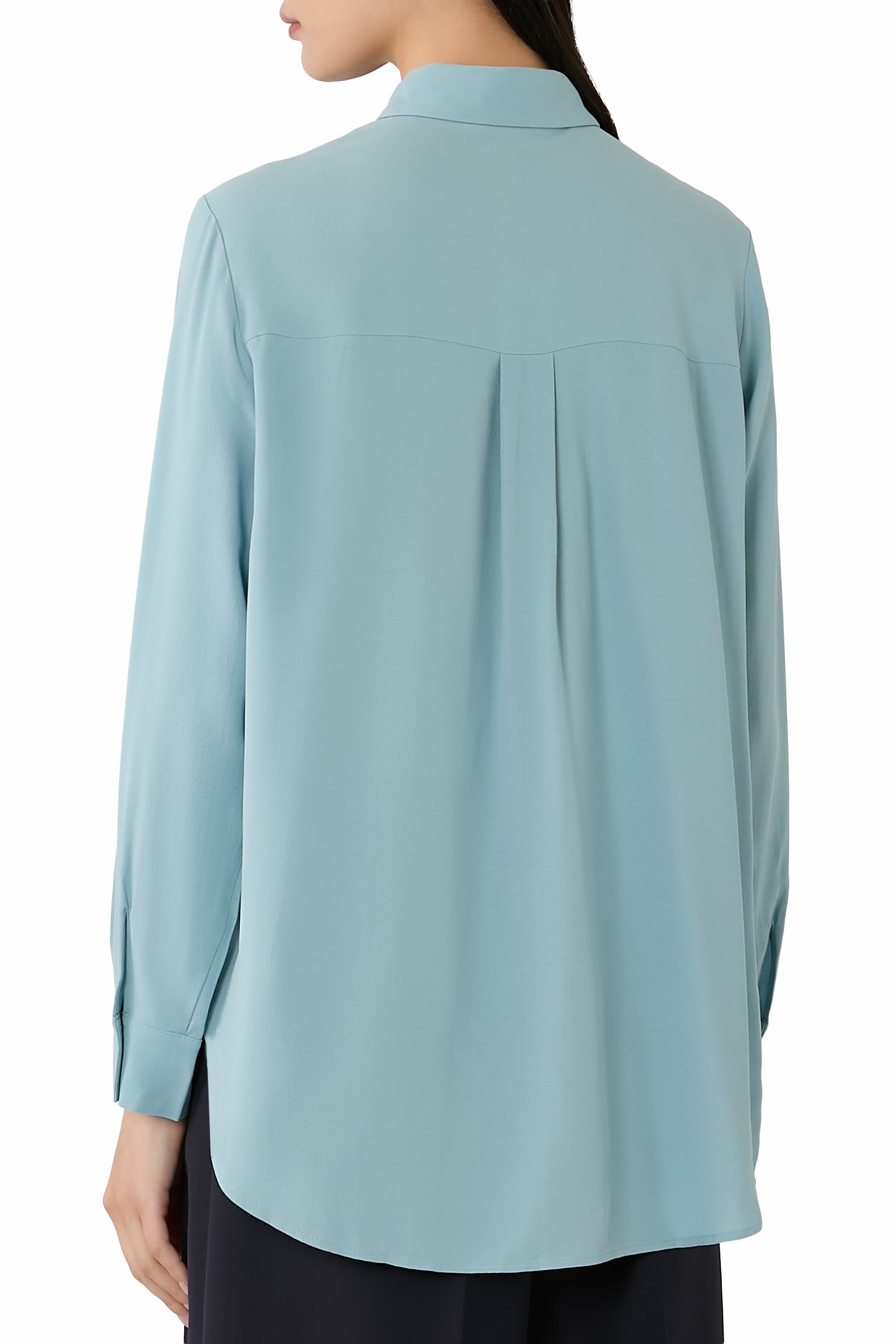 قميص بياقة كلاسيكية وحافة غير متماثلة كتان عضوي