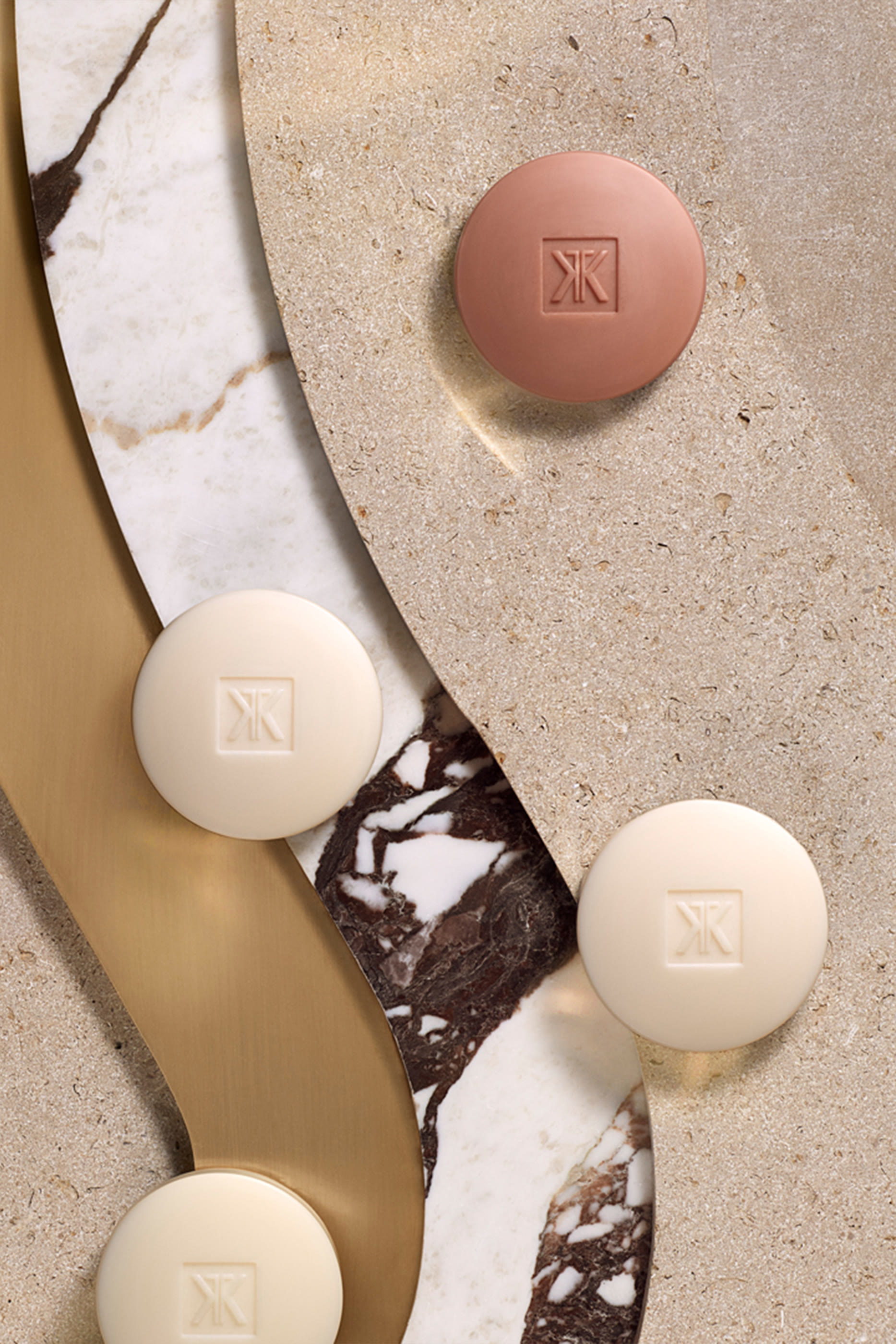 صابون معطر ايه لا روز