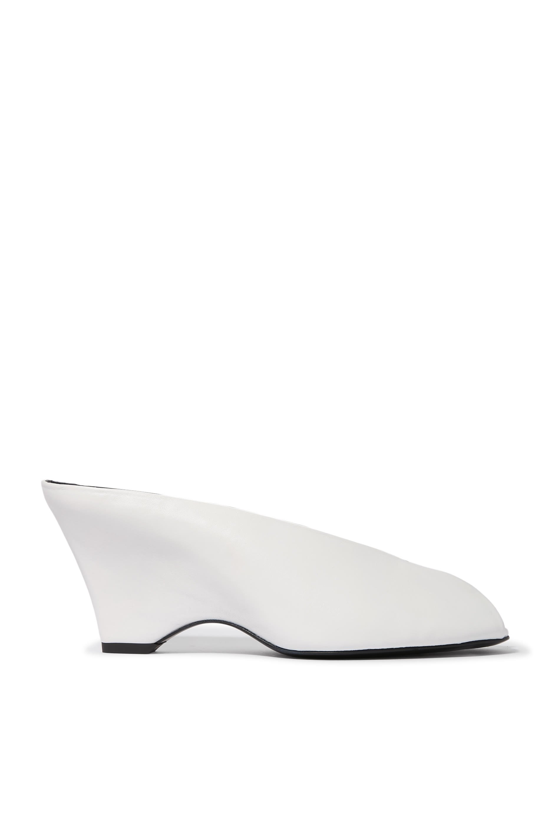 حذاء كلوك 75 مفتوح من الخلف بكعب ويدج جلد