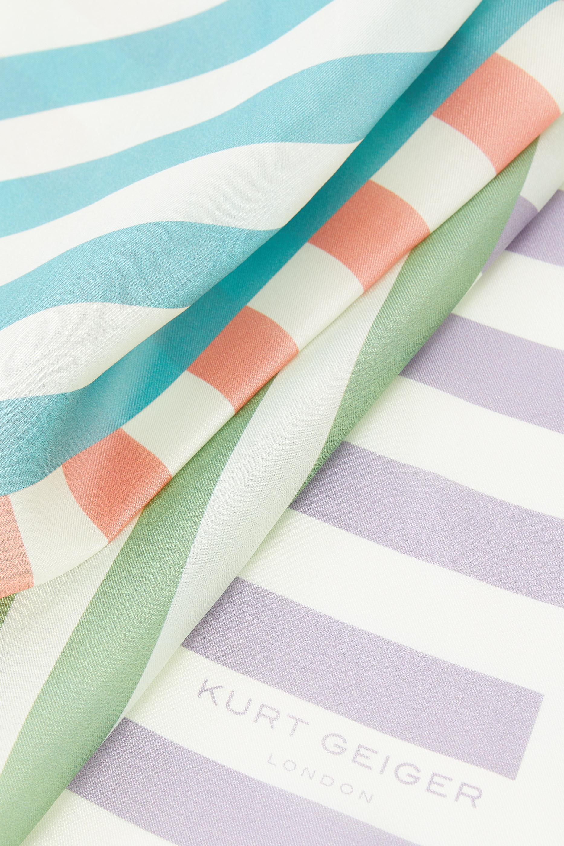 وشاح باندانا