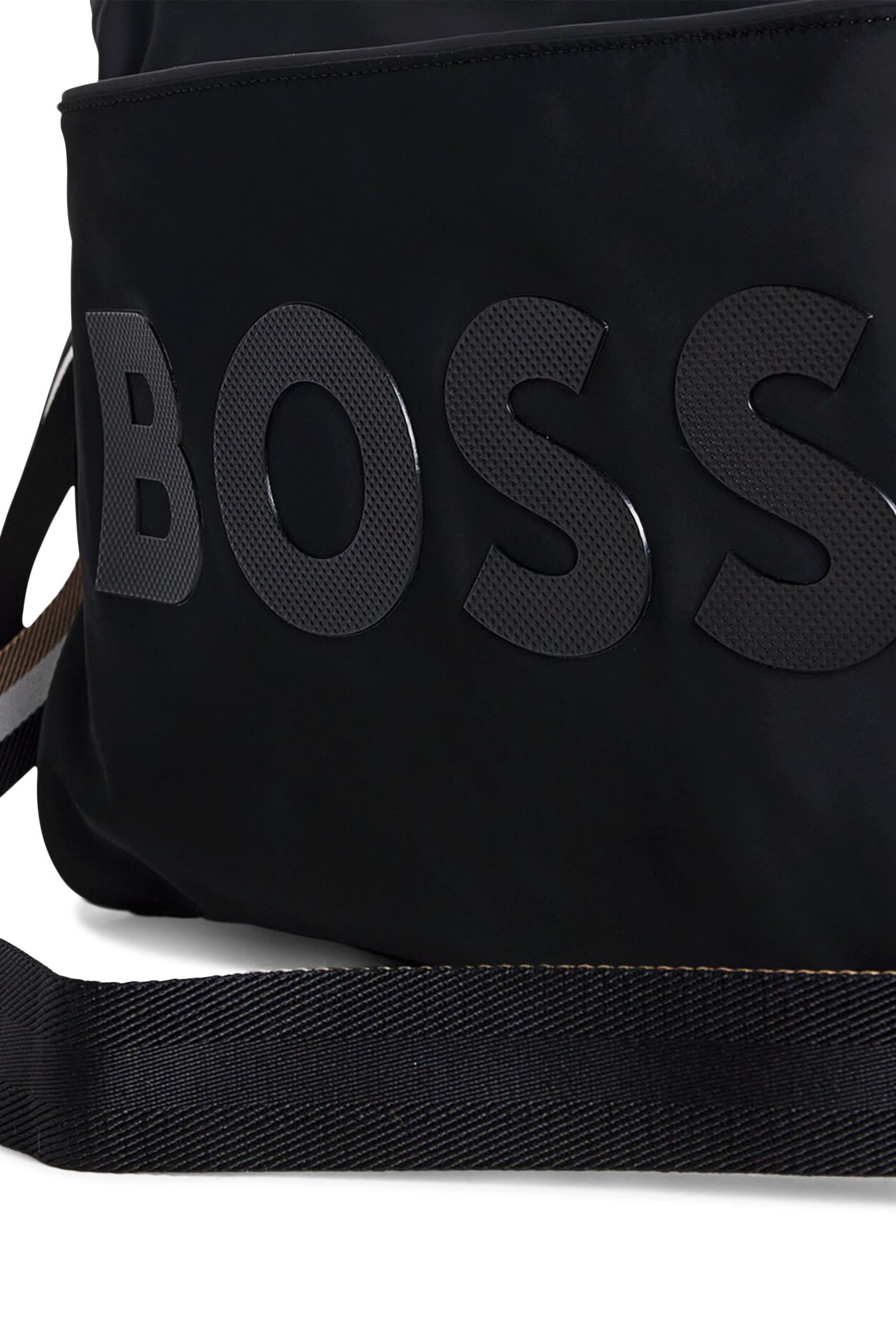 حقيبة مستلزمات أطفال بشعار الماركة للأطفال