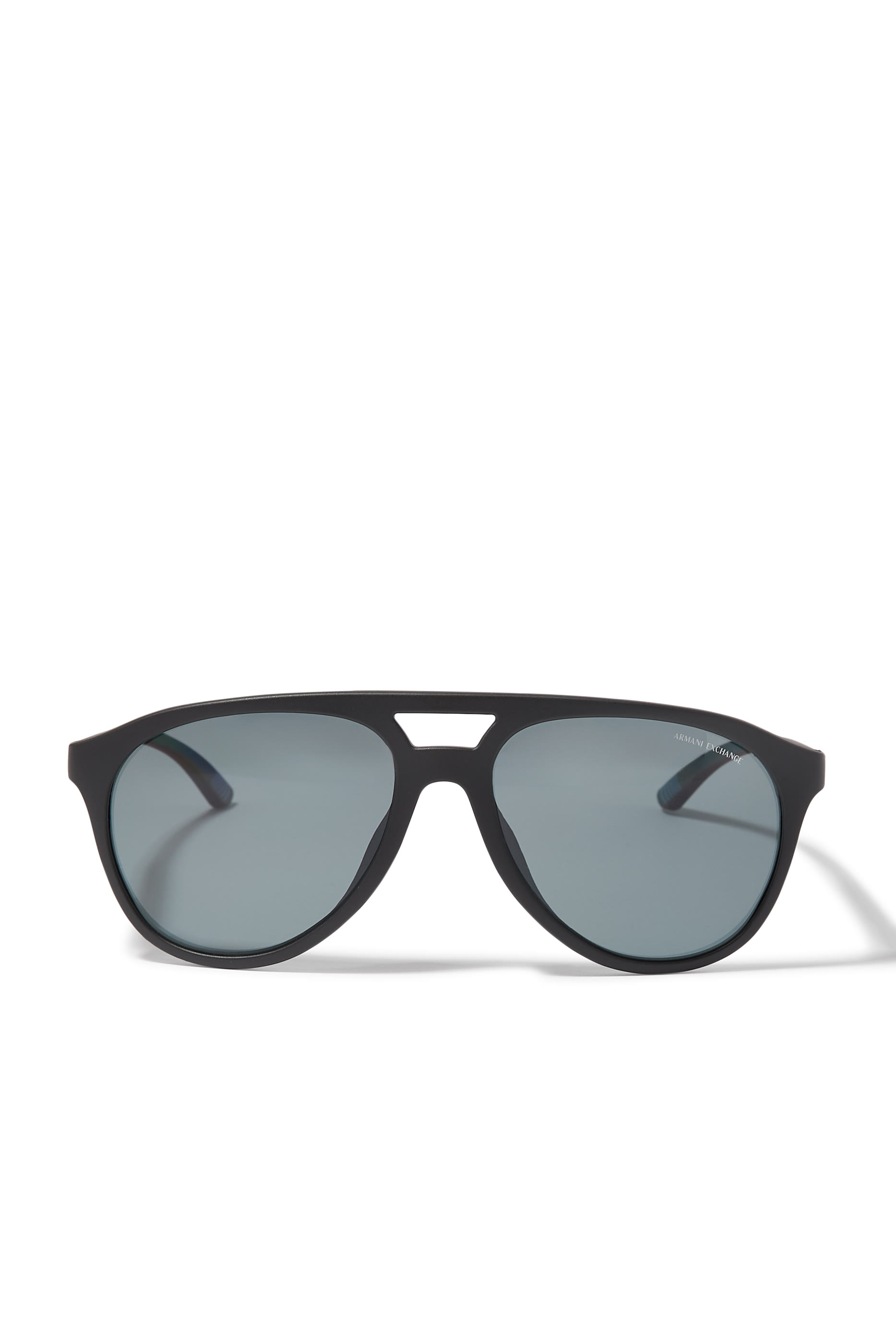 نظارة شمسية بإطار أفياتور من تشكيلة الملابس الرياضية الأساسية