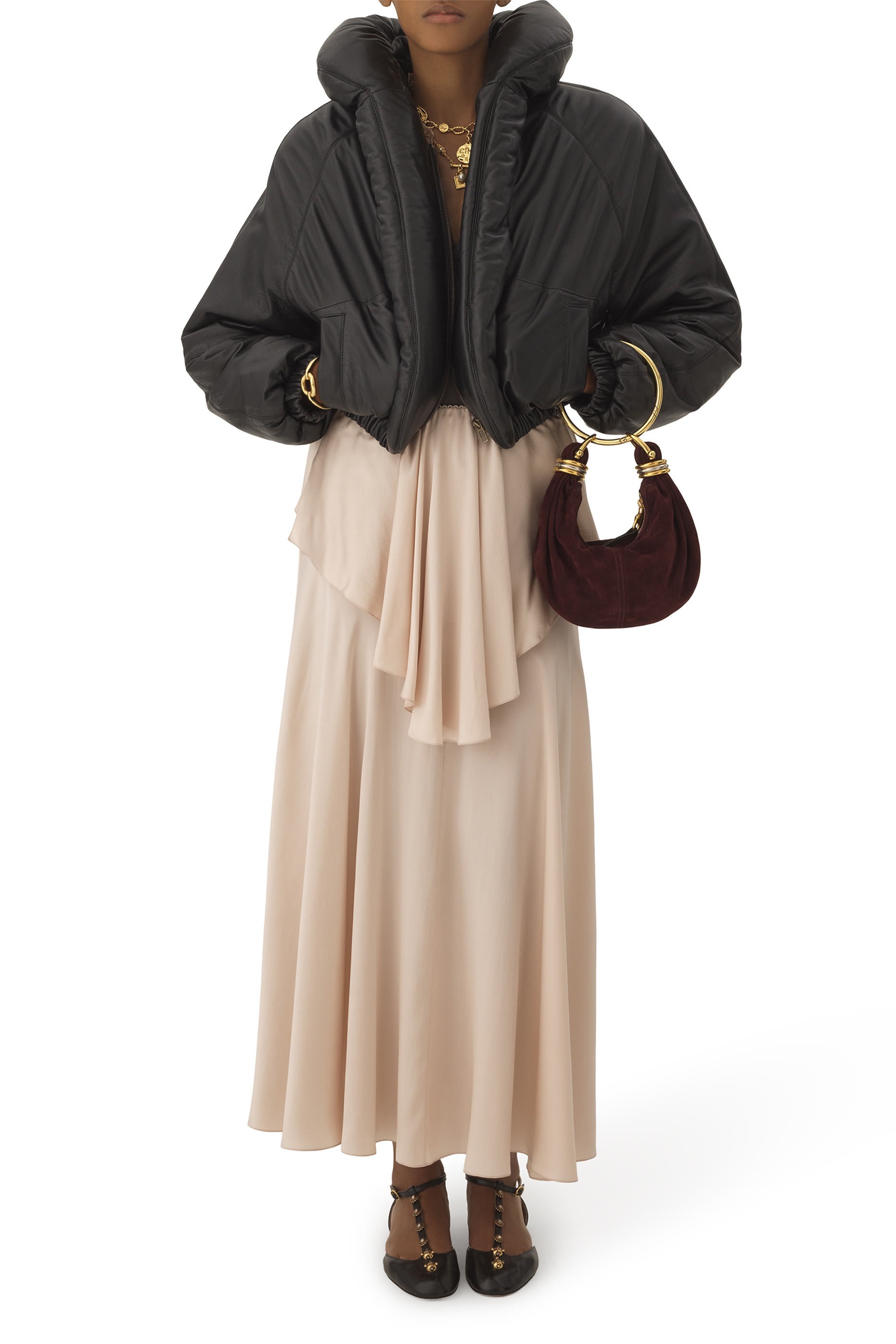 تنورة متوسطة الطول بطبقتين قماش انسيابي