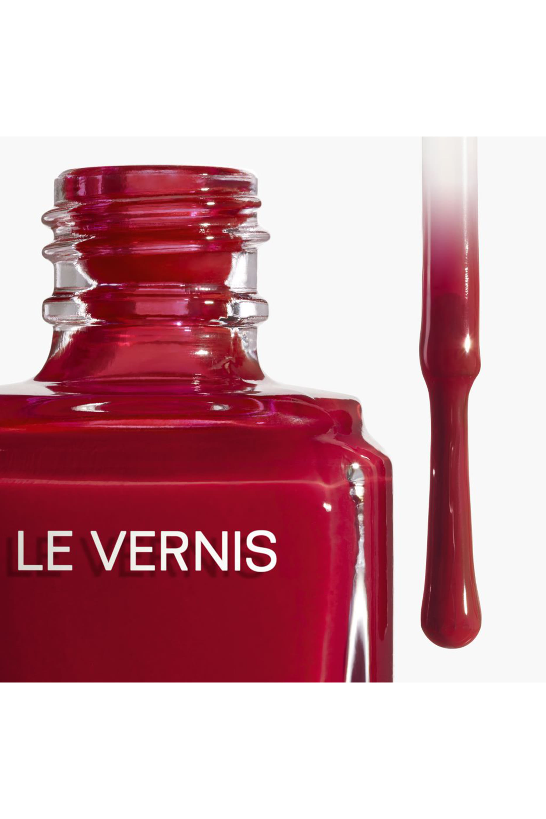 طلاء أظافر Chanel LE VERNIS