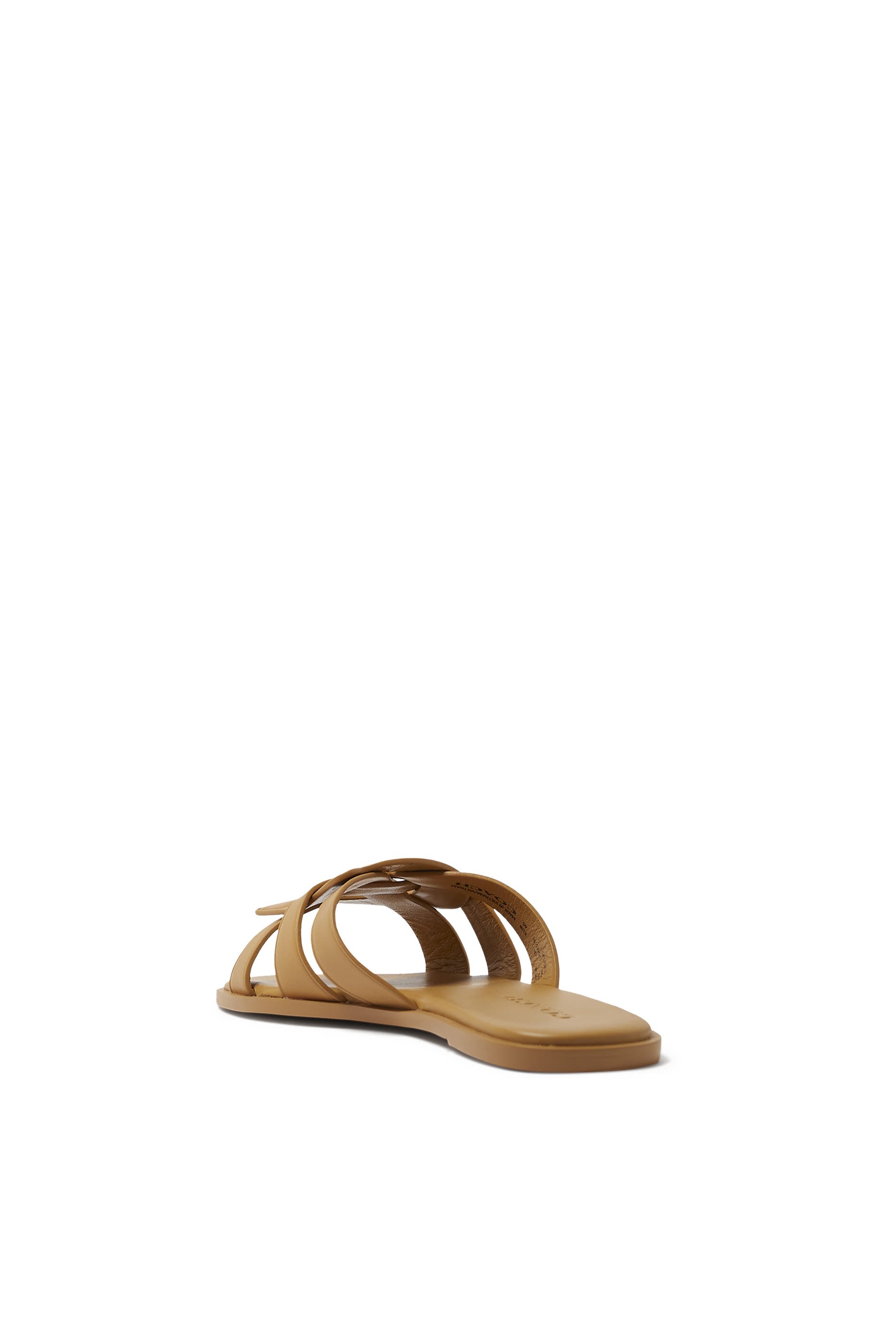 حذاء مفتوح لينا