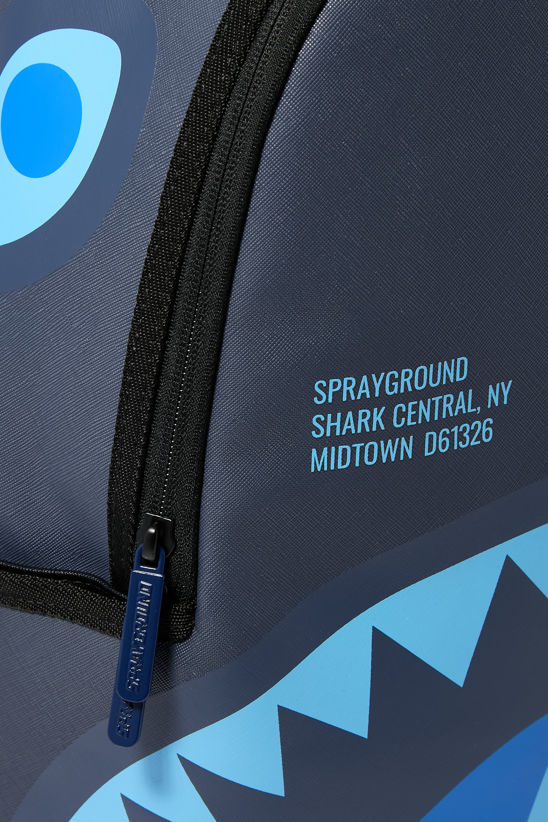 حقيبة ظهر شارك سنترال ليت أرايفل دي أل اكس اس في للأطفال