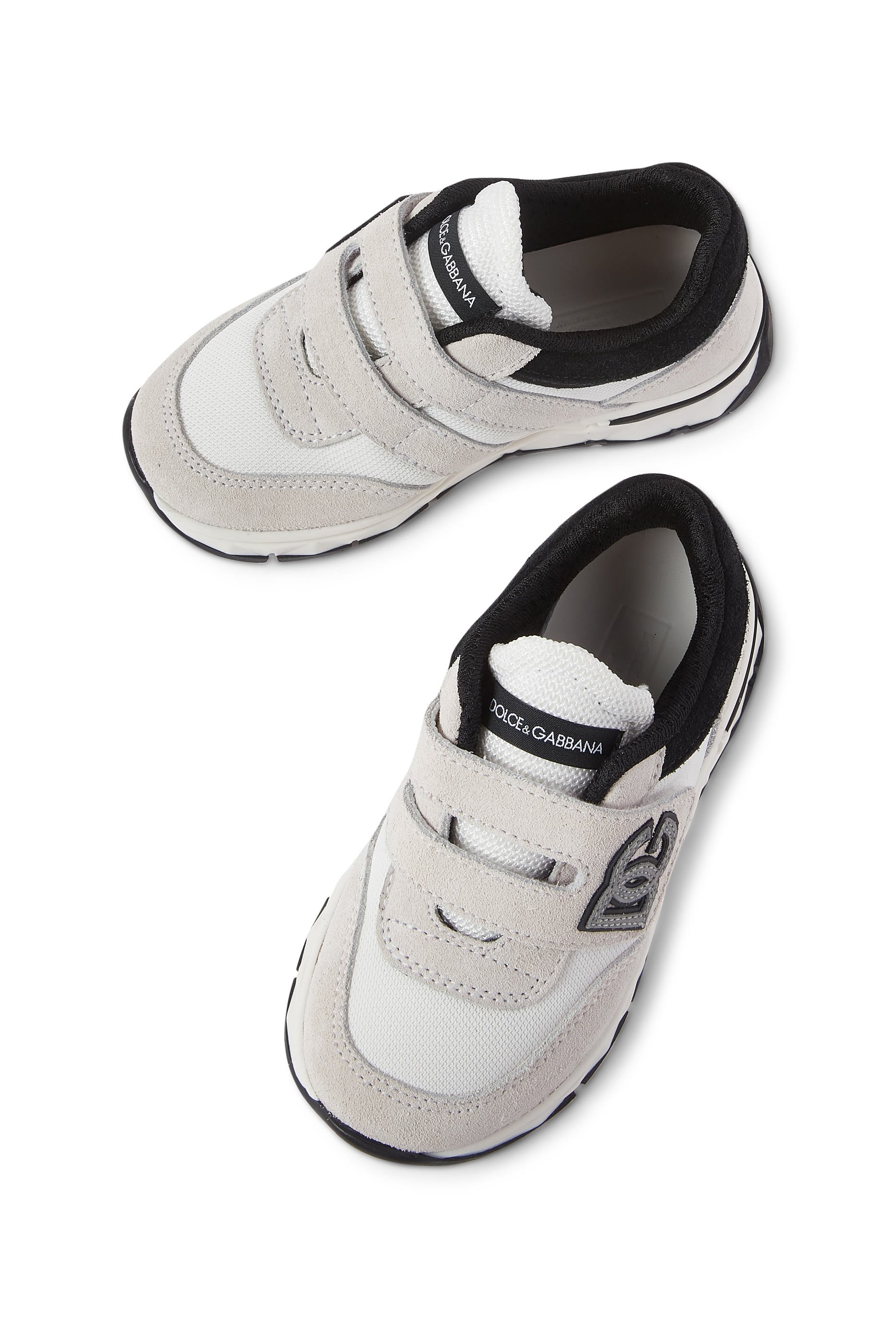 سنيكرز بشعار الماركة قماش شبكي وجلد مقسم بألوان