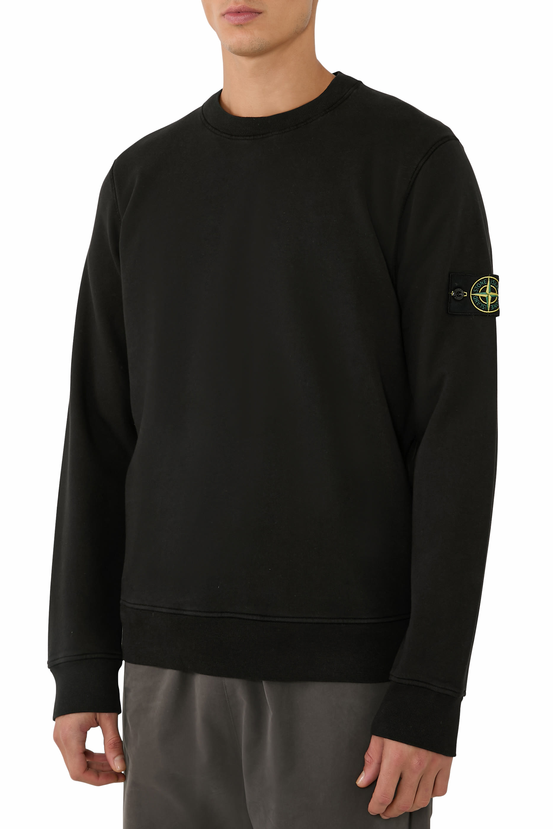 سويت شيرت بياقة ضيقة قطن عضوي