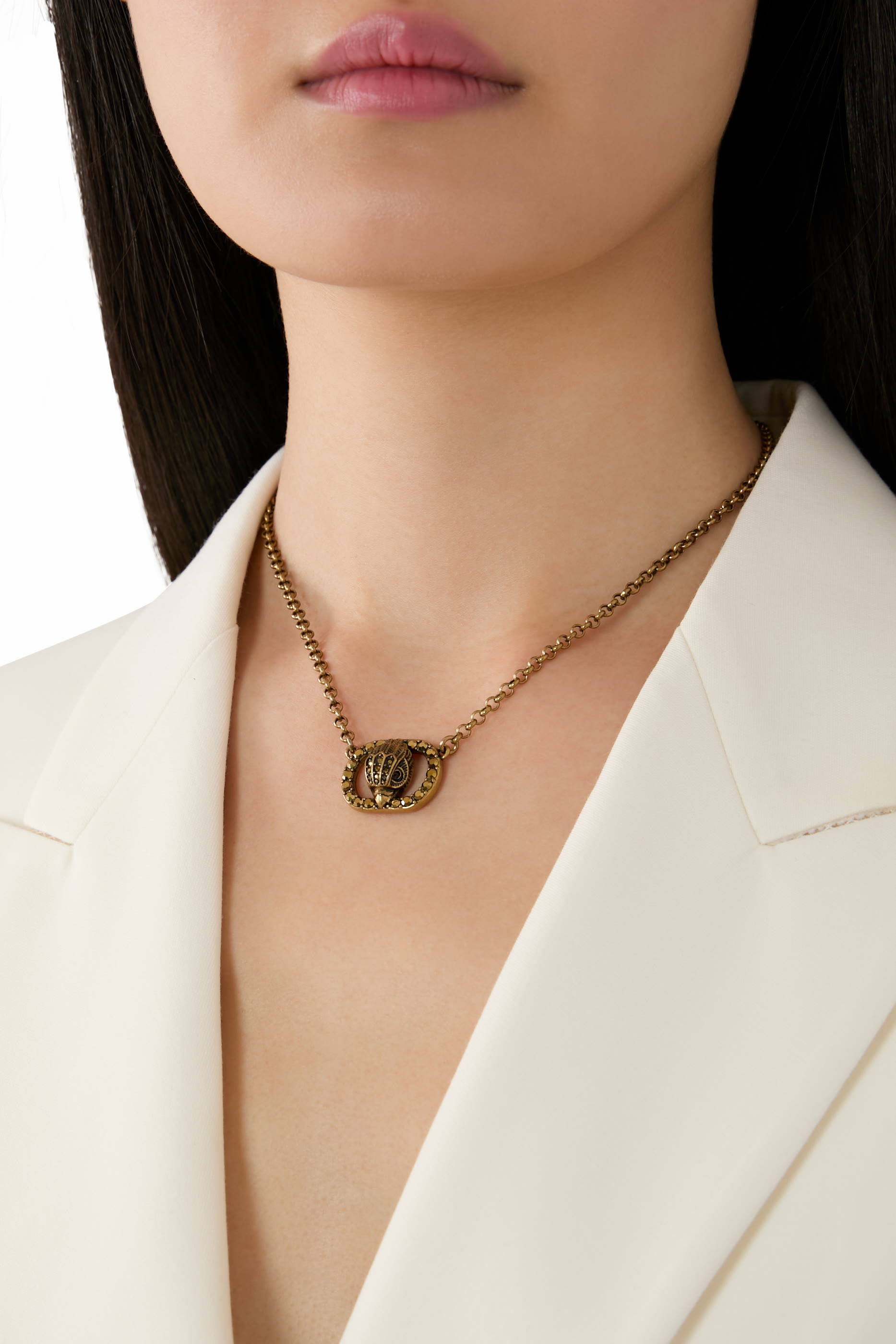 قلادة تشيلسيا صغيرة