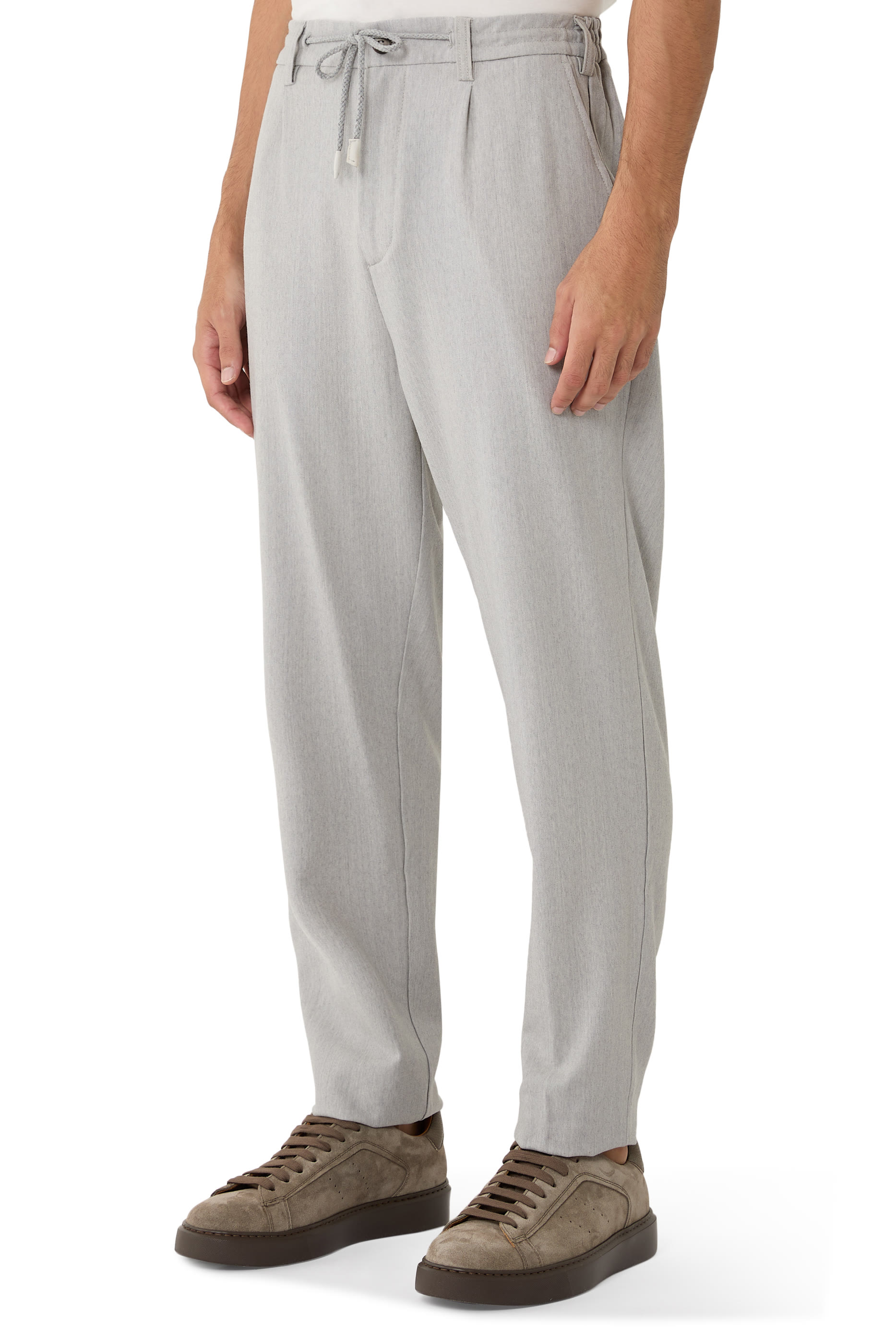 بنطال بقصة مريحة ورباط تضييق