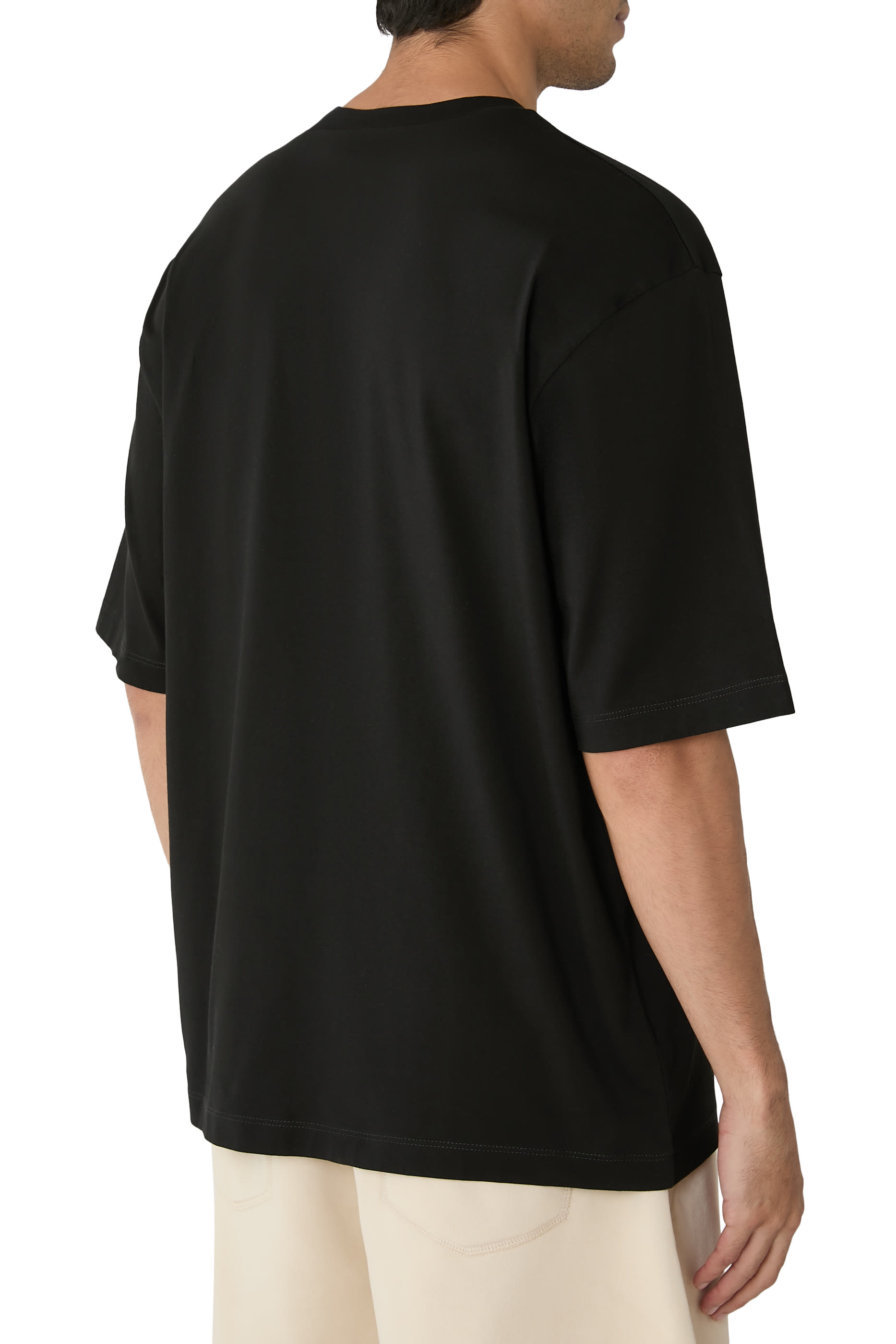 تيشيرت بقصة واسعة