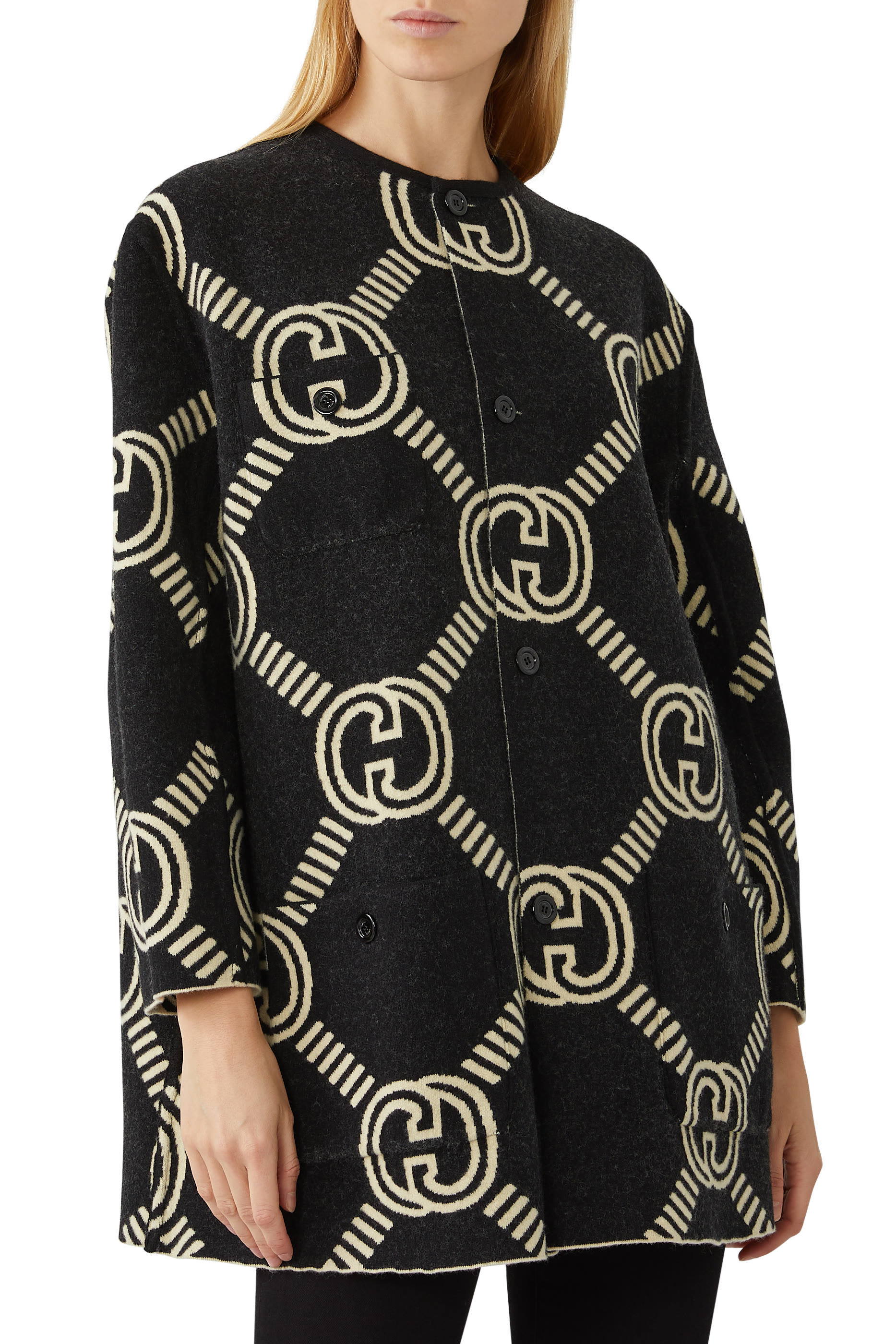 كارديجان بوجهين وشعار GG