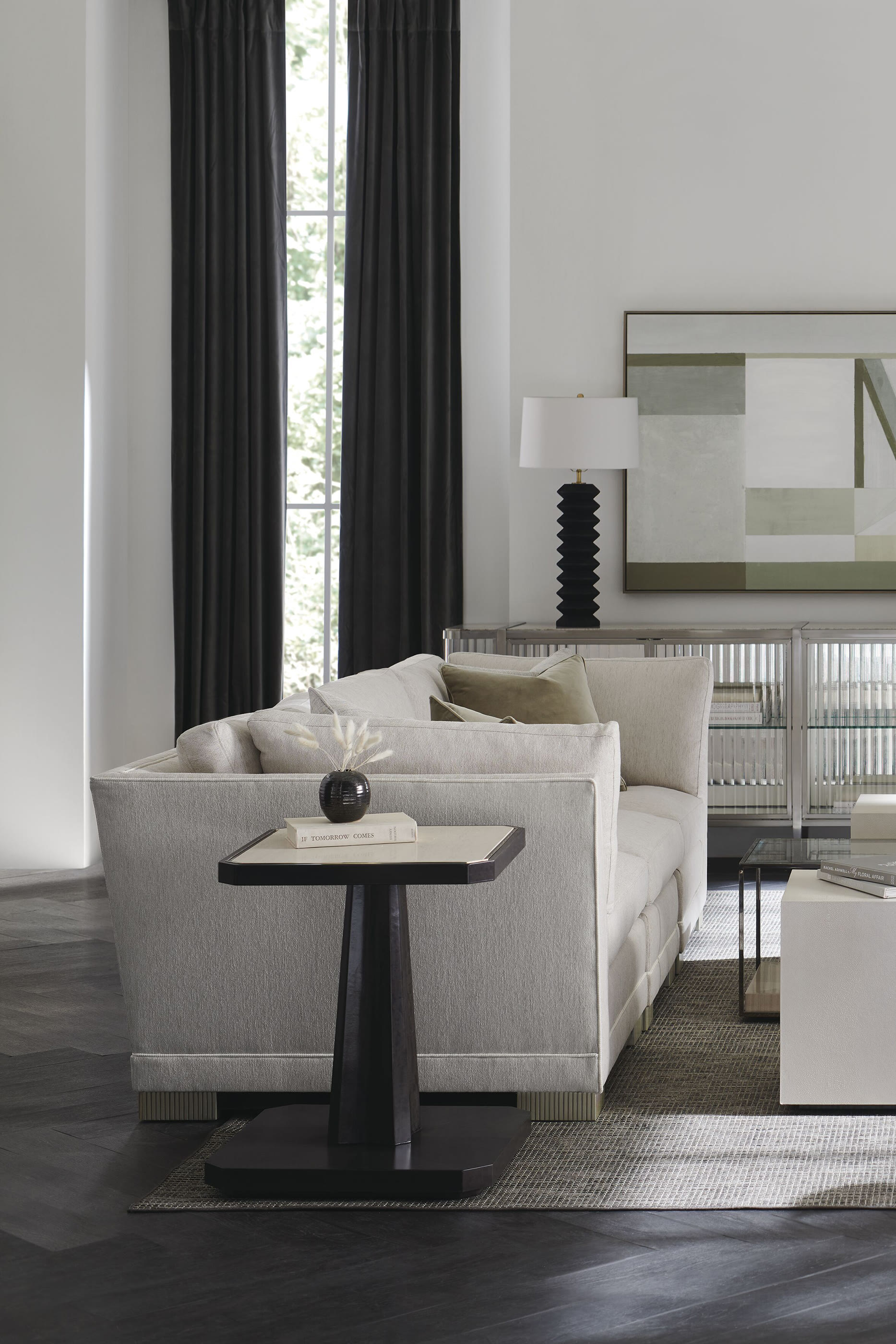 طاولة جانبية روك اون